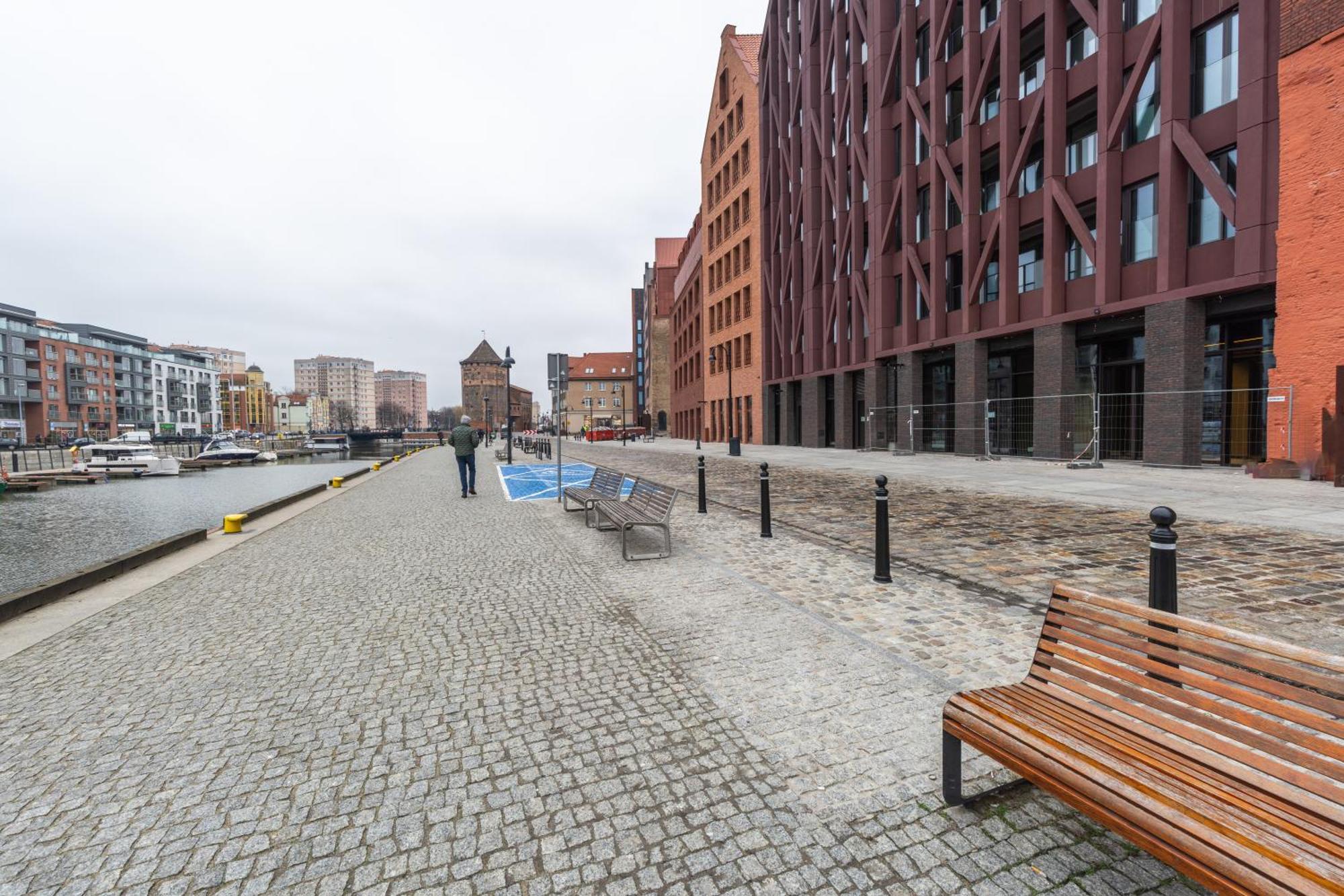 Apartament Pod Zurawiem Chmielna 110 By Alqueen *