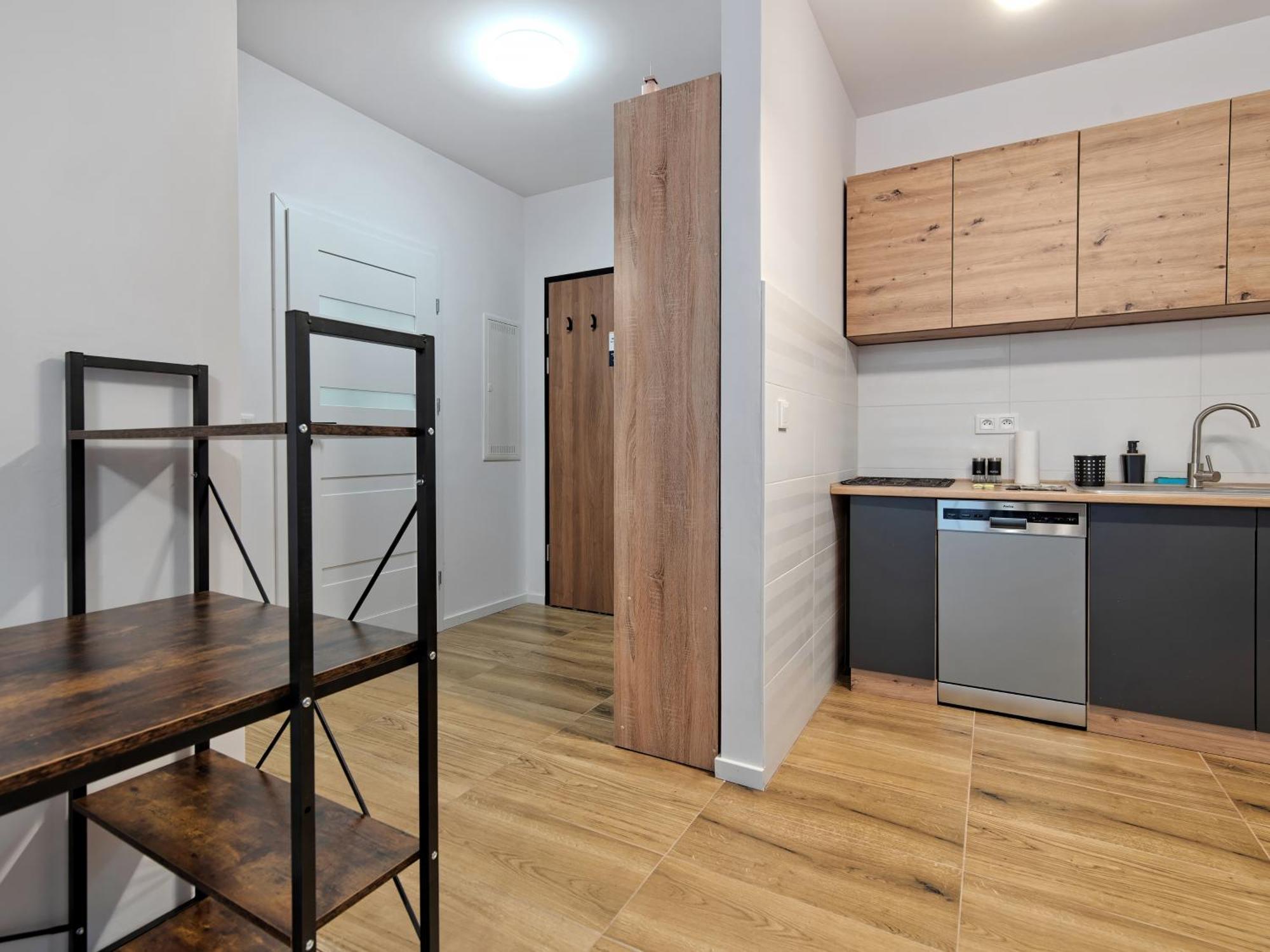 Apartment Siedlce - Parking & Balcony - By Rentujemy Gdansk