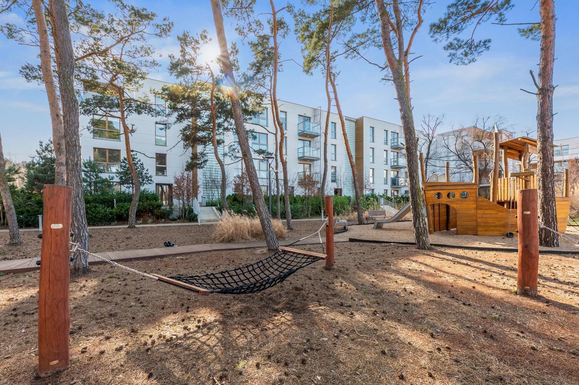 Nadmorski Dwor 800m Od Plazy By Downtown Apartment