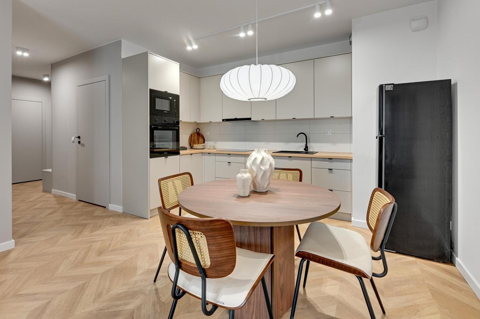 Apartment Zurawie - Food Hall, Parking & Stocznia By Downtown