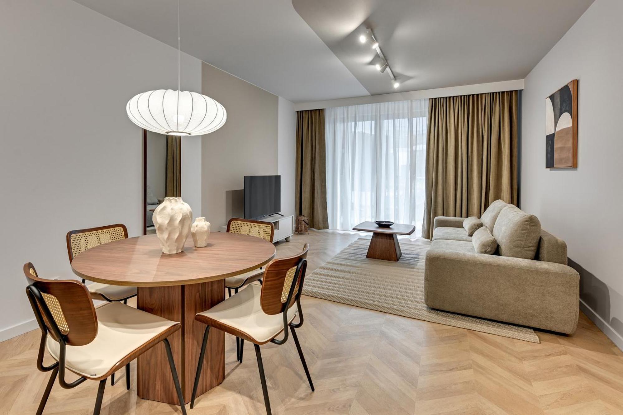 Zurawie - Food Hall, Parking & Stocznia By Downtown Apartment *