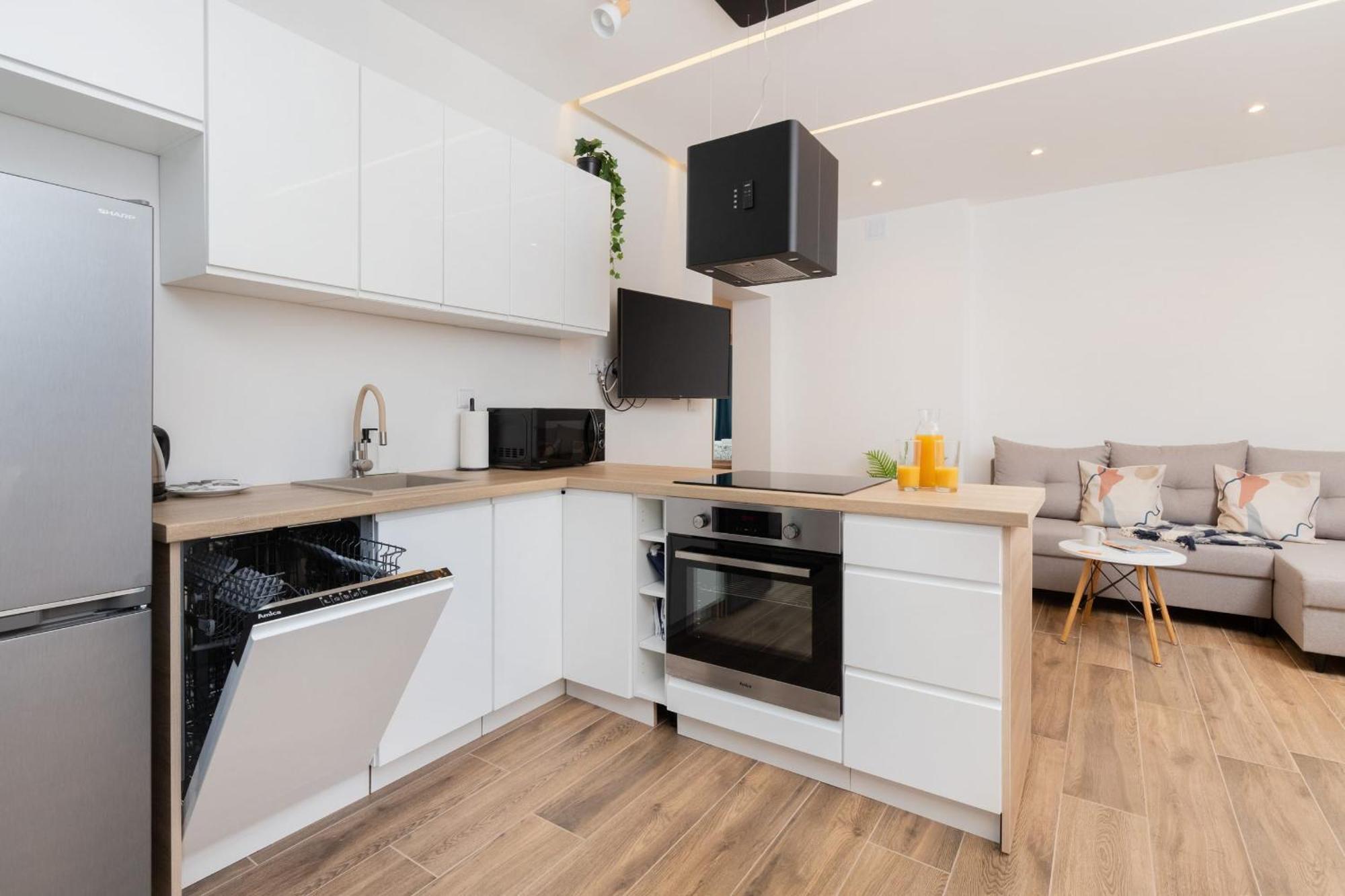 Park De Gaulle Wrzeszcz By Renters Danzig