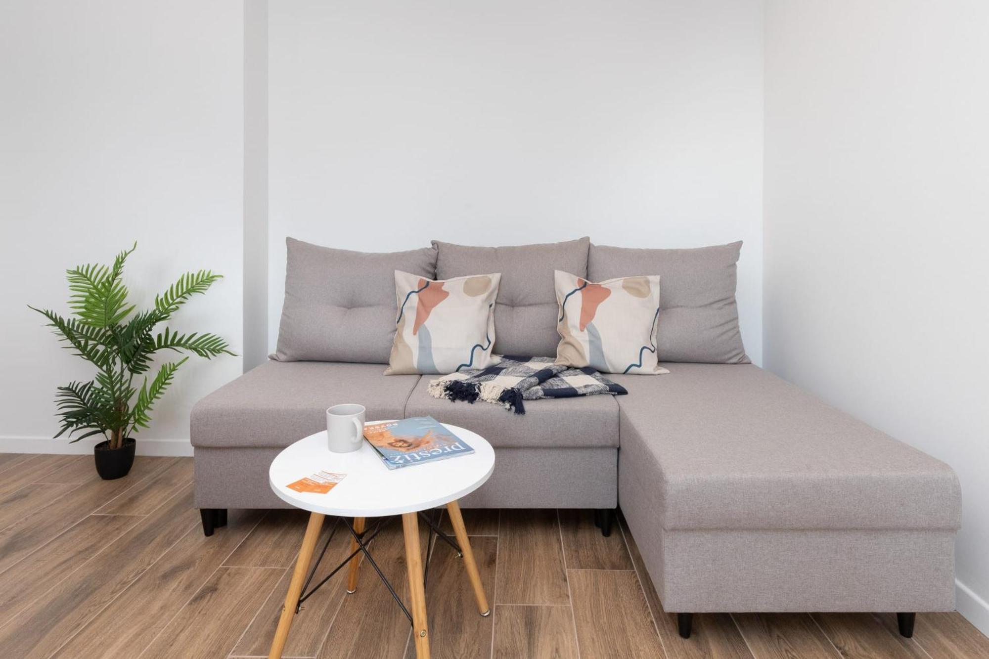 Park De Gaulle Wrzeszcz By Renters Gdansk