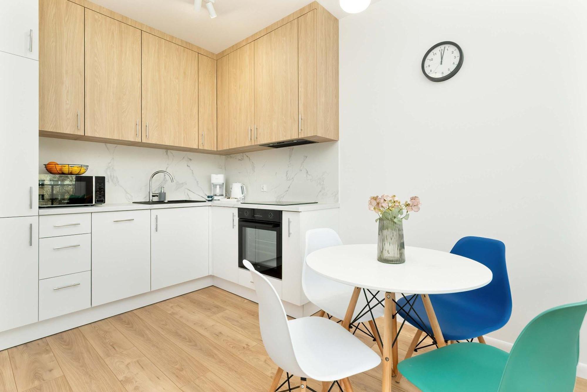 Stylish With Balcony Near Brzezno By Renters Gdansk