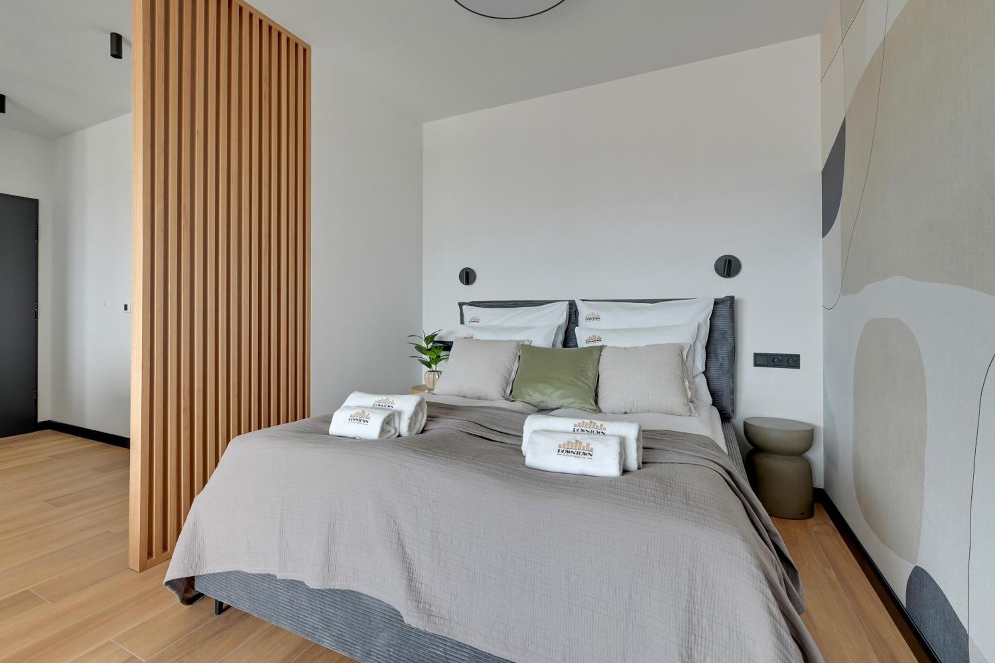 Zurawie - Food Hall, Parking & Stocznia By Downtown Apartment