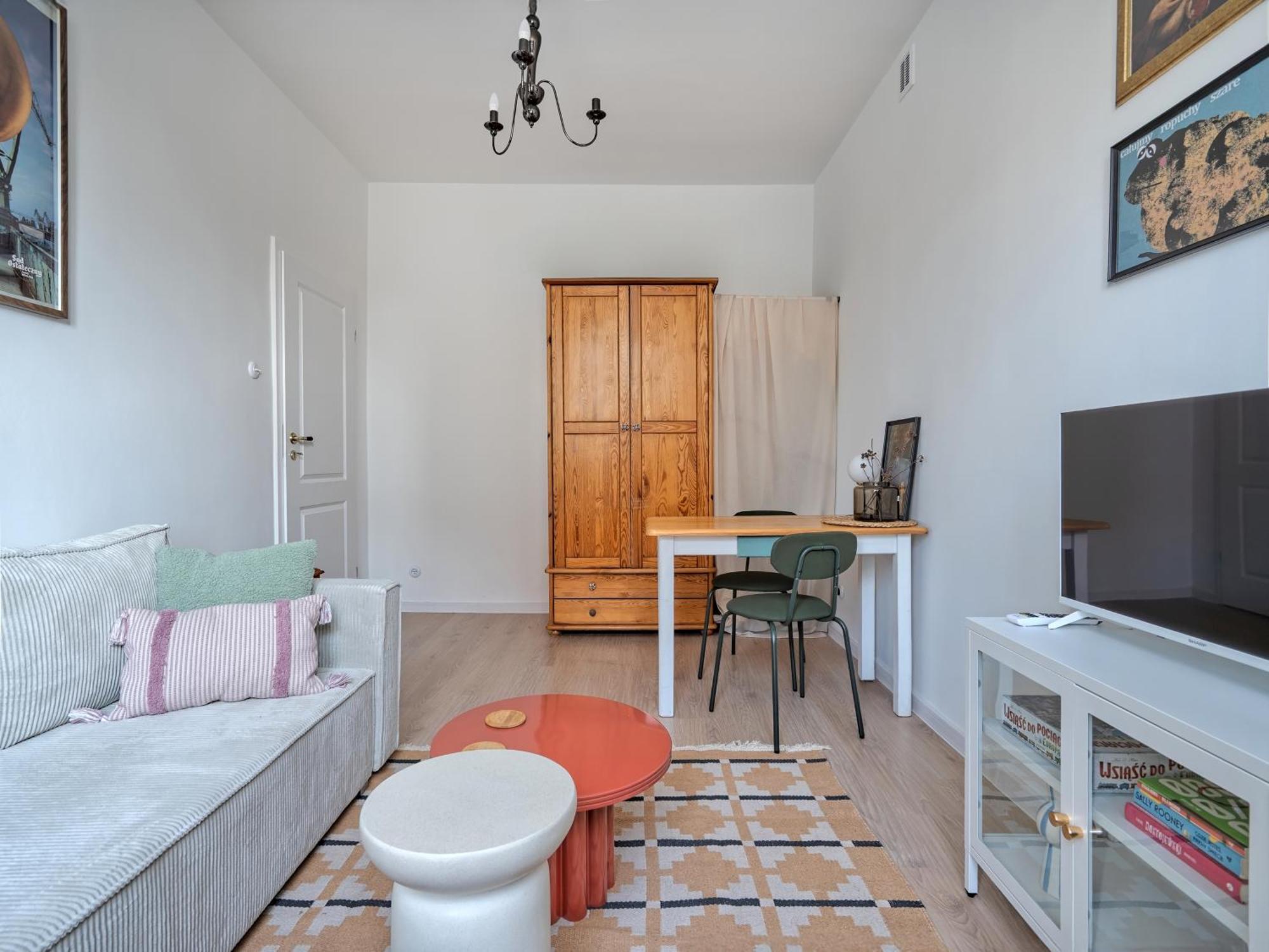 Apartment Wrzeszcz - Trams Nearby - By Rentujemy Gdansk