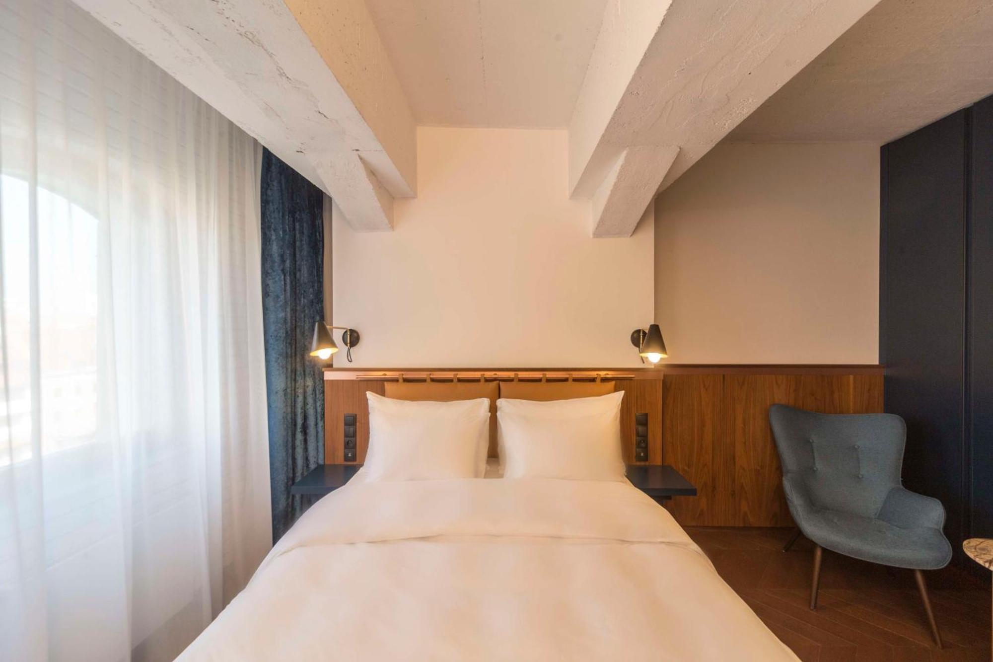 Radisson Hotel&suites, Hotel 4*