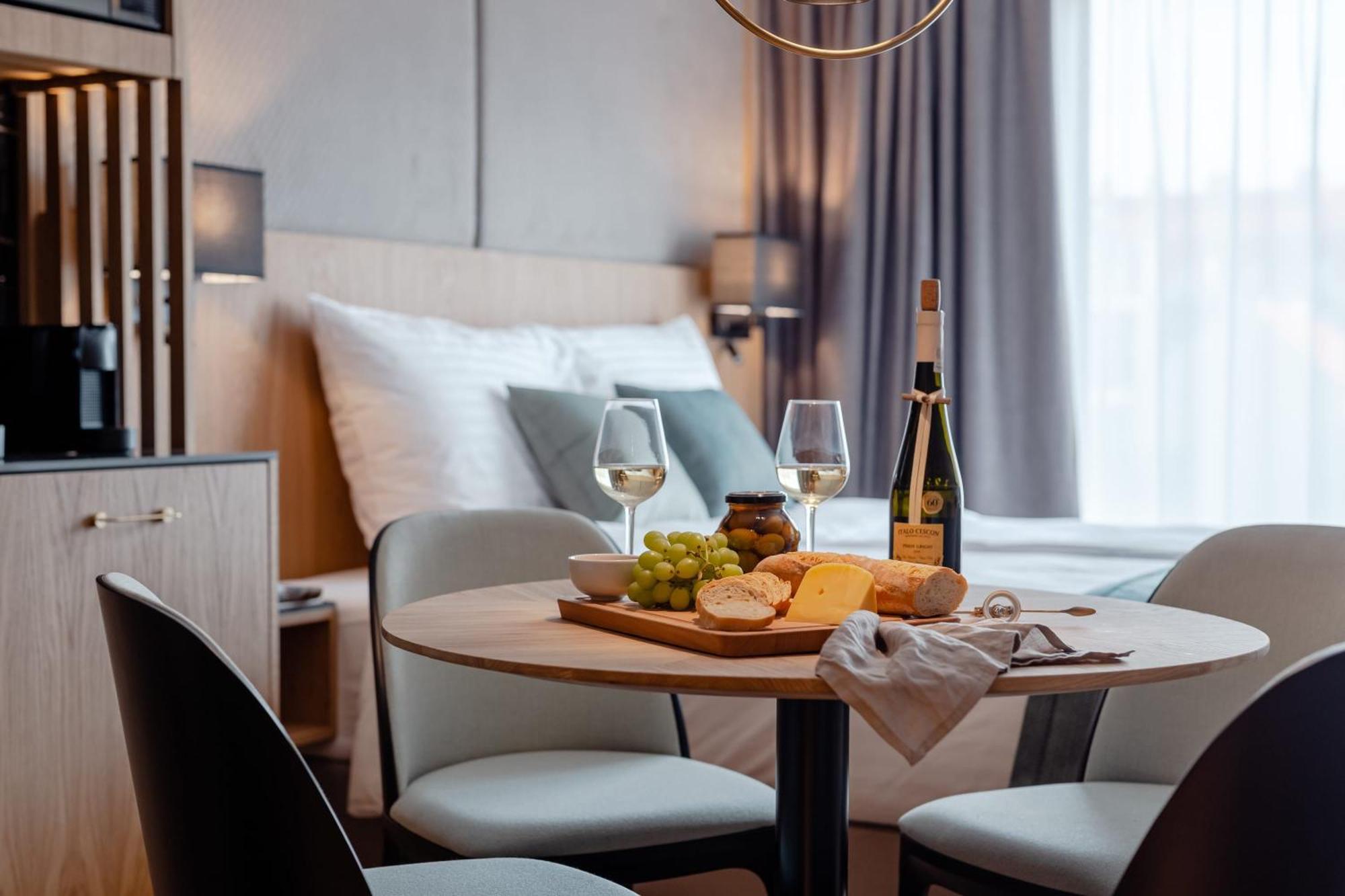 Rent Like - Deo Plaza Wyspa Spichrzów Danzig