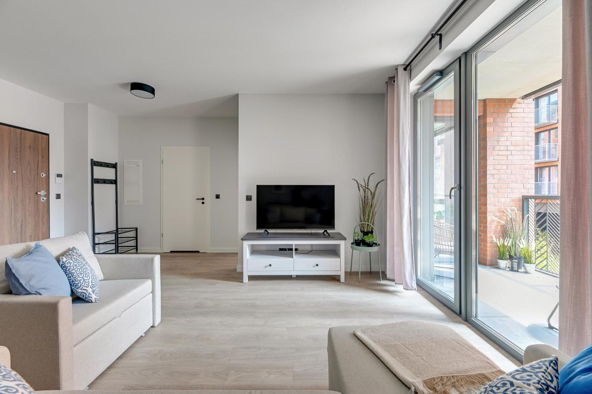 Scala 60k Center With Parking By Lion Huoneisto Gdańsk