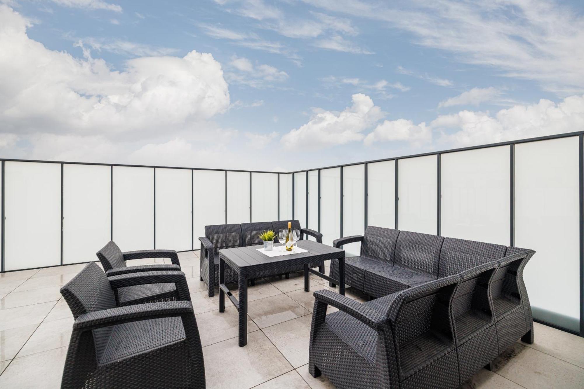 Ina Rent - Przystan Letnica
