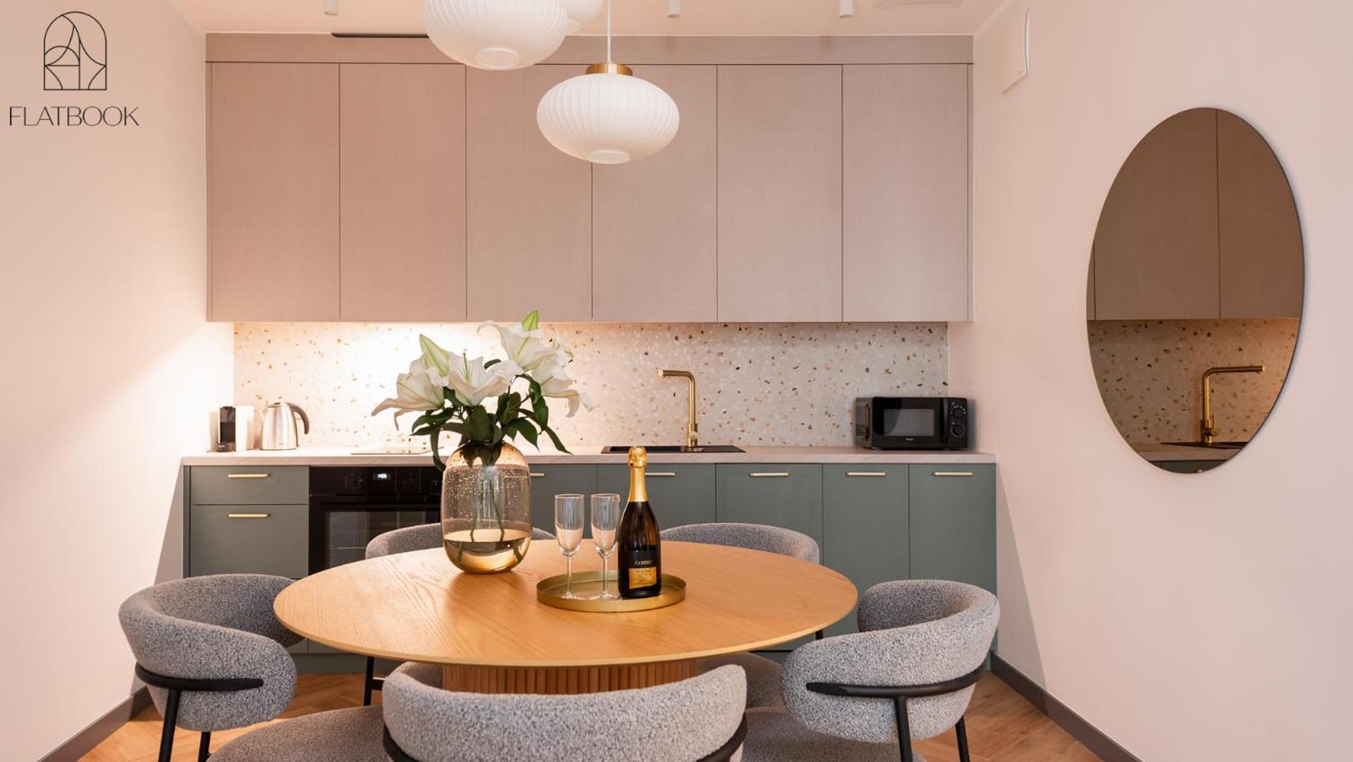 Apartment Flatbook - Granaria Sauna In The Center *