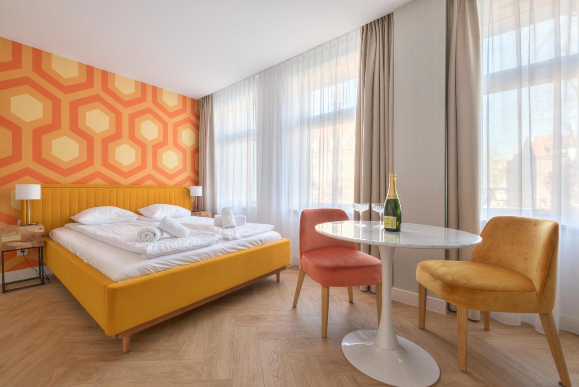 Retro Boutique By Northside Apartment *