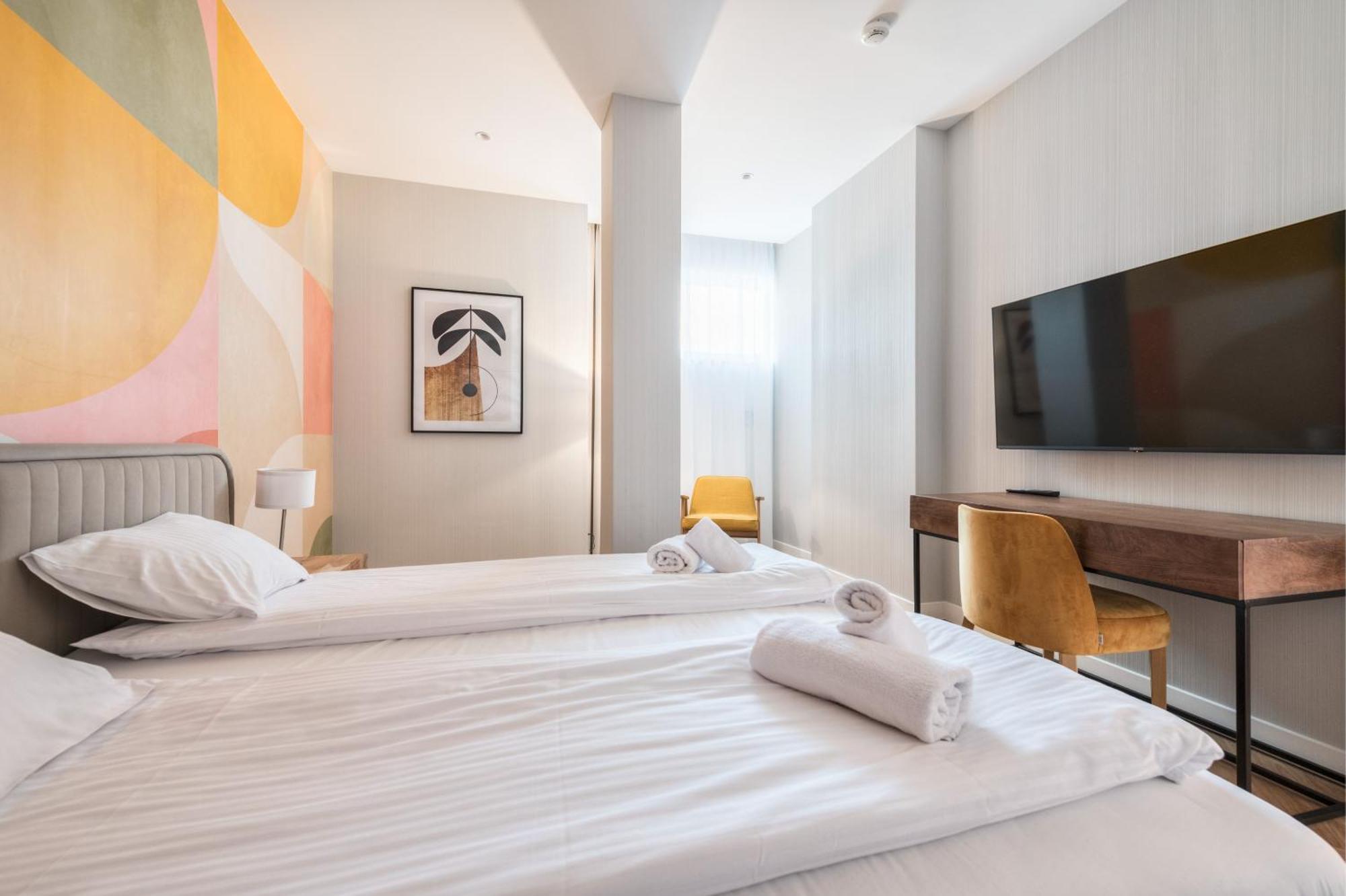 Retro Boutique By Northside Apartment *