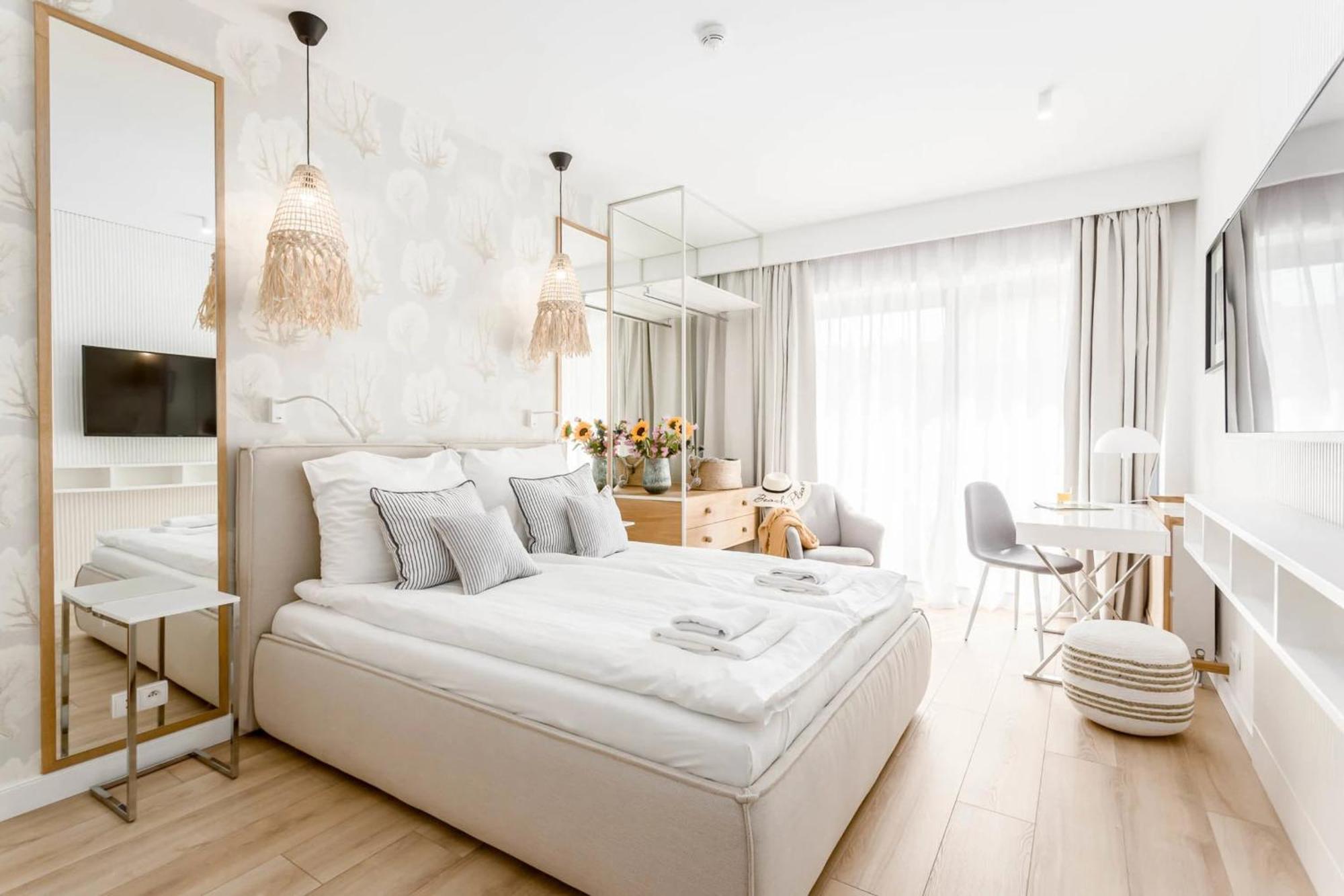 Chmielna 10 - Kompleks Deo - Old Town By Rent Like Aparthotel