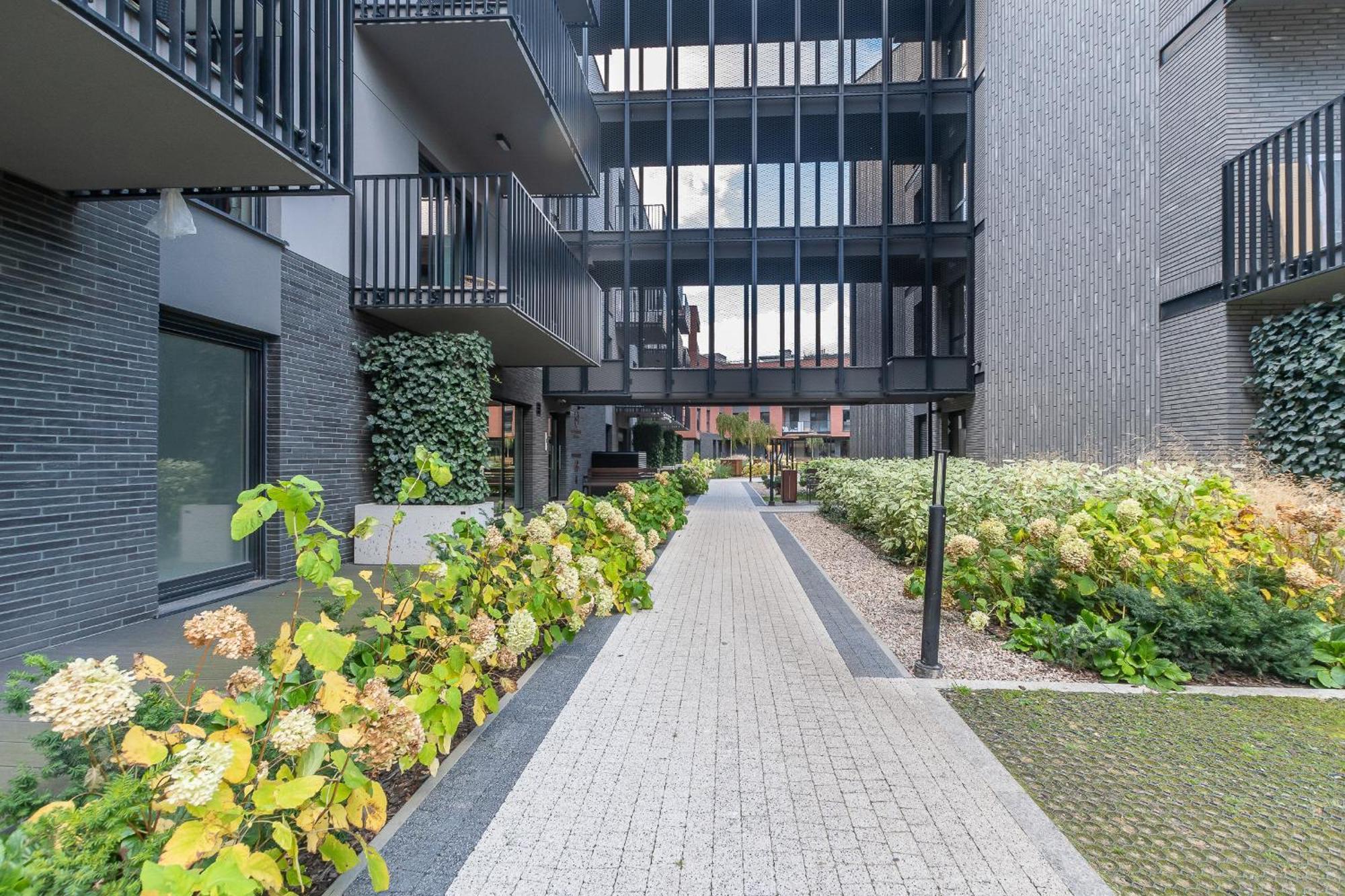 Nowoczesny Nad Motlawa, Przy Nabrzezu Gdańsk