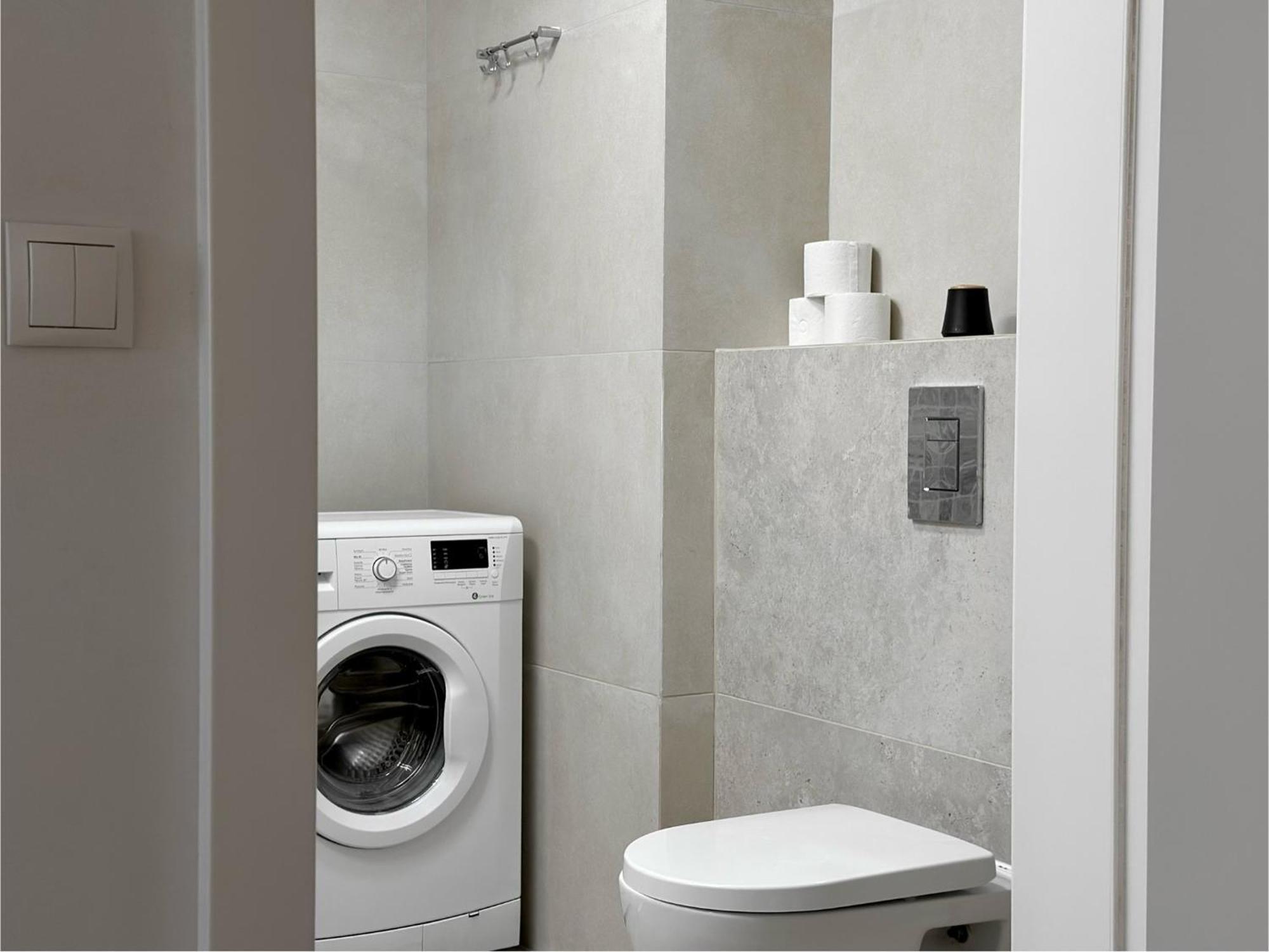 Apartment Sw Ducha Center By Piroko *