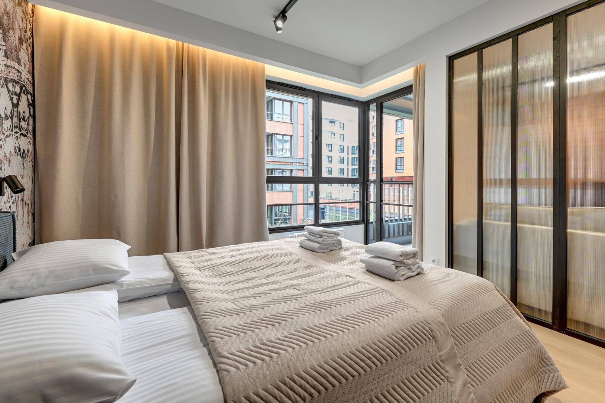 Doki Living By Blue Mandarin Parking & Foodhall Apartament *