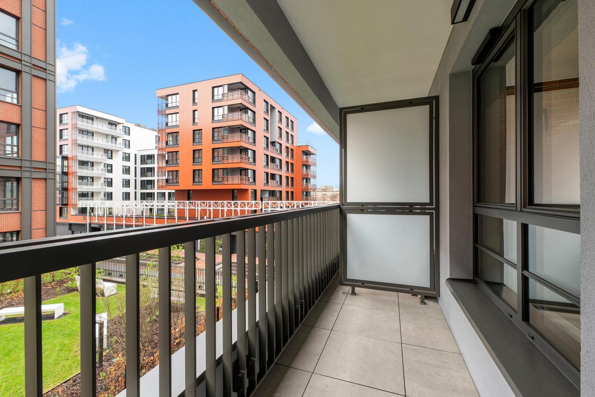 Doki Living By Blue Mandarin Parking & Foodhall Apartament