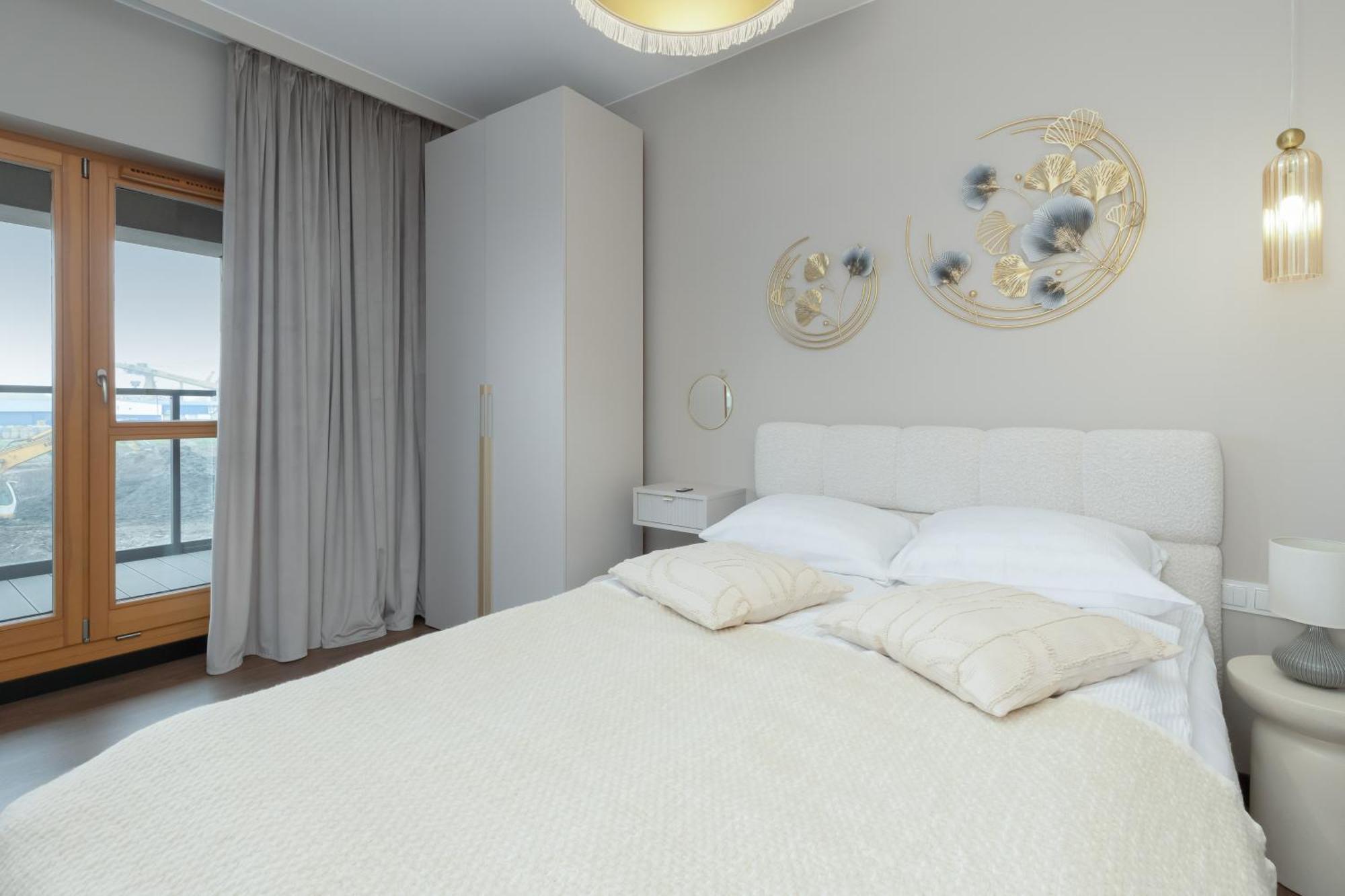 Apartment Elegant In With Sauna, Gym And Parking By Renters *