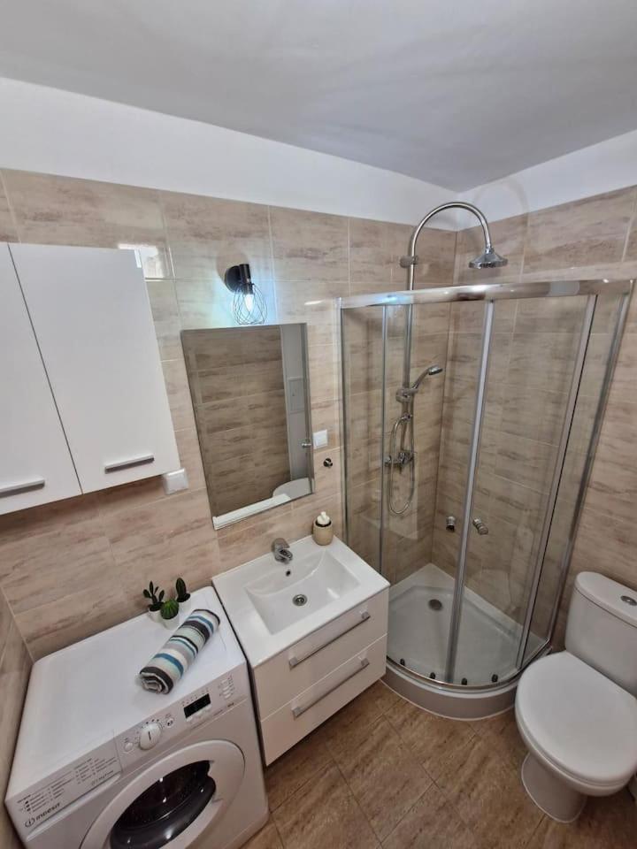 Green Apartment Huoneisto *