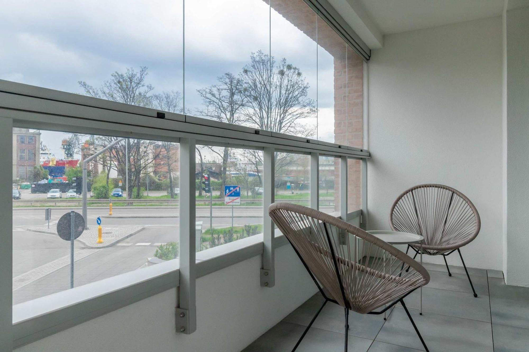 Eleganckie Blisko Rzeki W Gdansku Z Balkonem By Renters