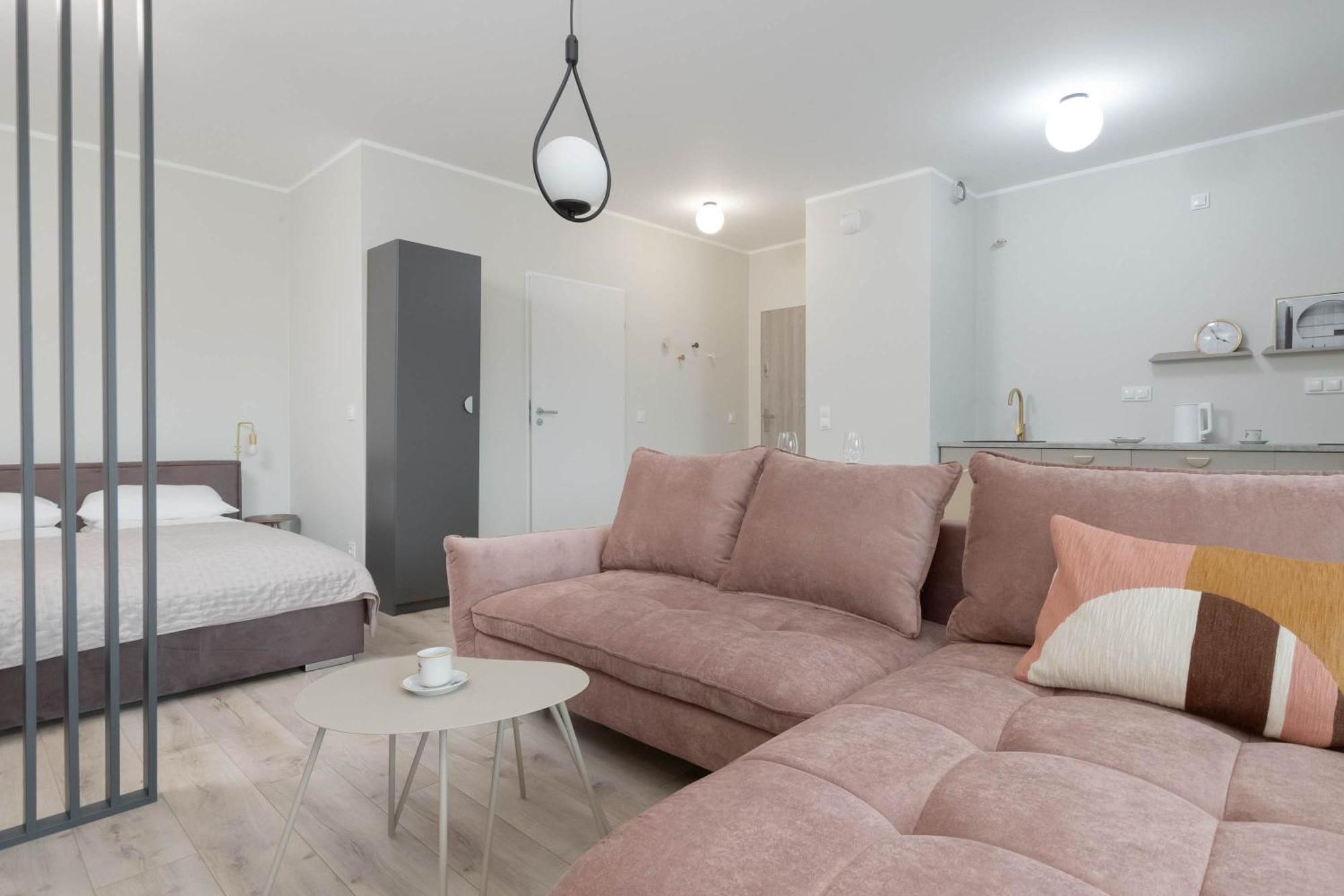Eleganckie Blisko Rzeki W Gdansku Z Balkonem By Renters *