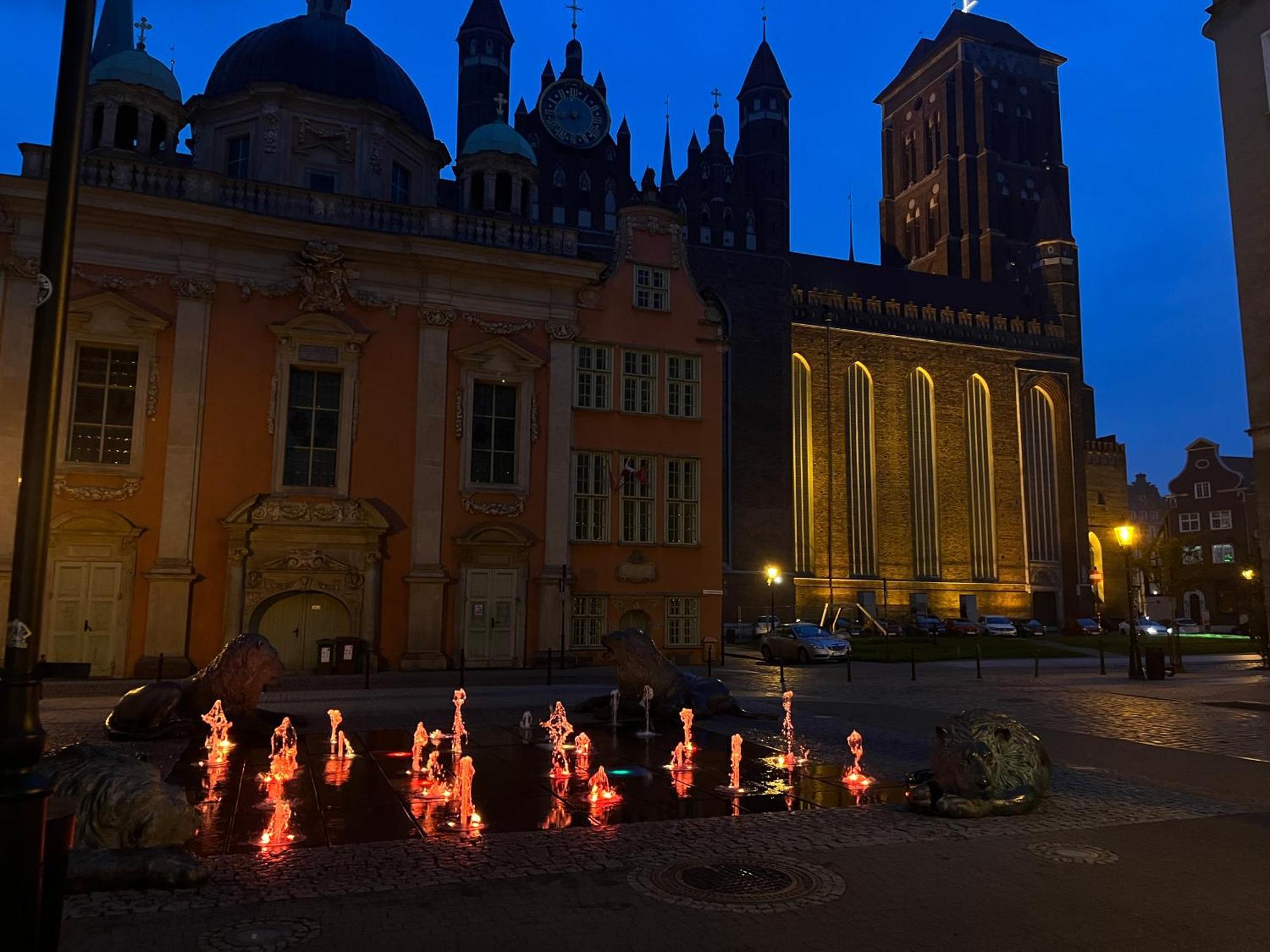 Let's - Coral Gdansk