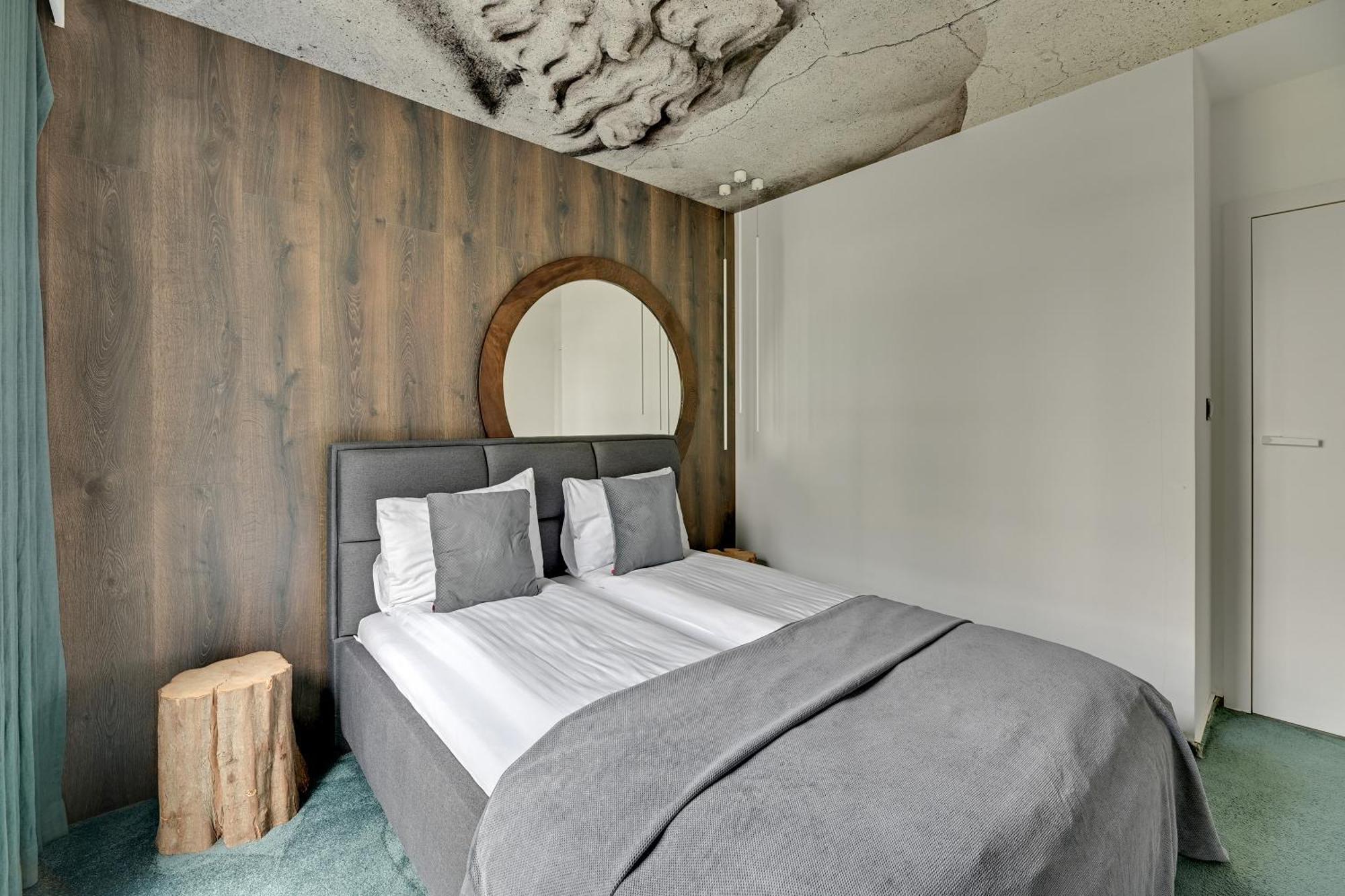 Saint Barbara With Parking By Lion Apartment Gdansk