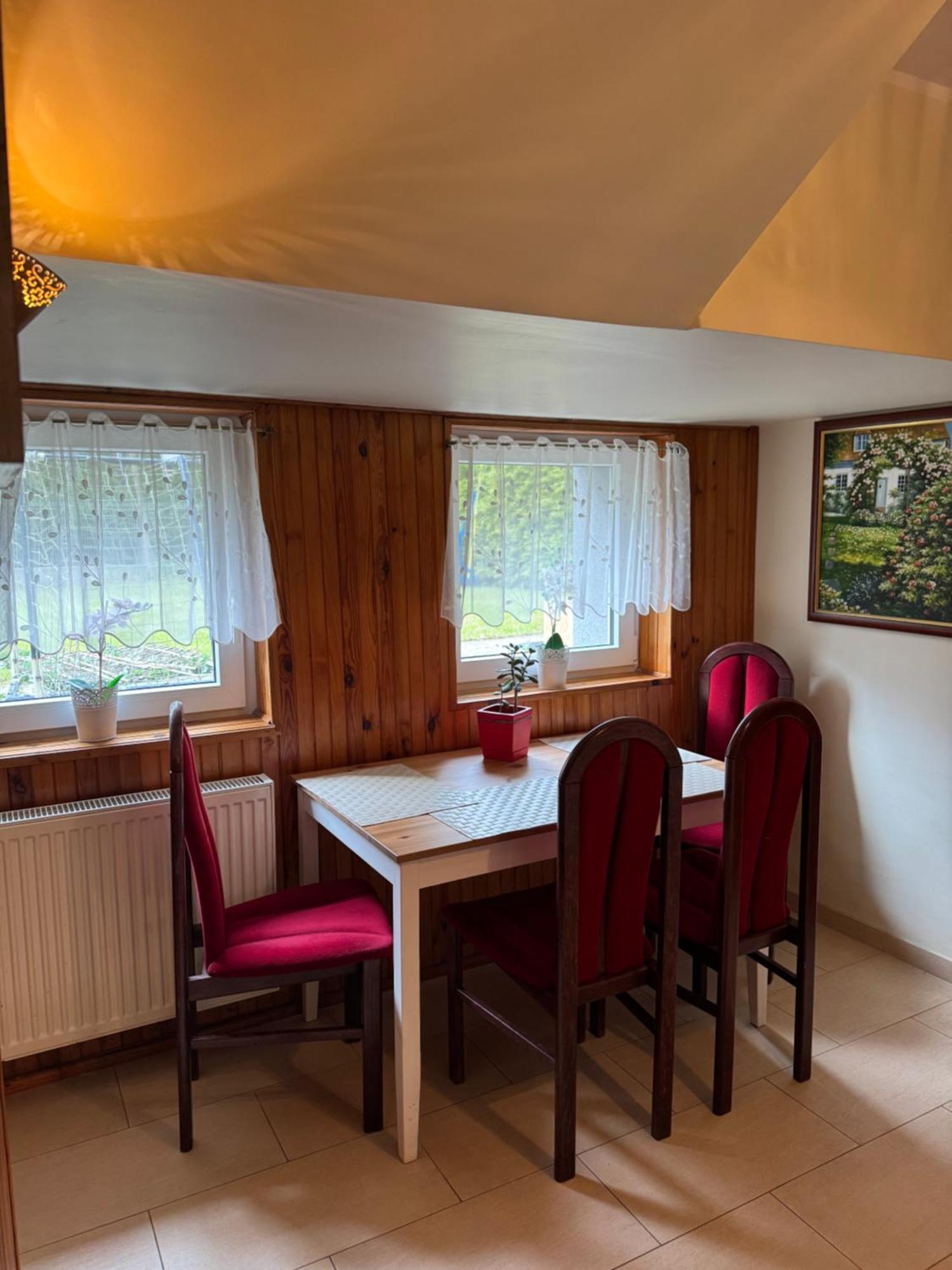 Bursztynowa 9 A * Gdańsk