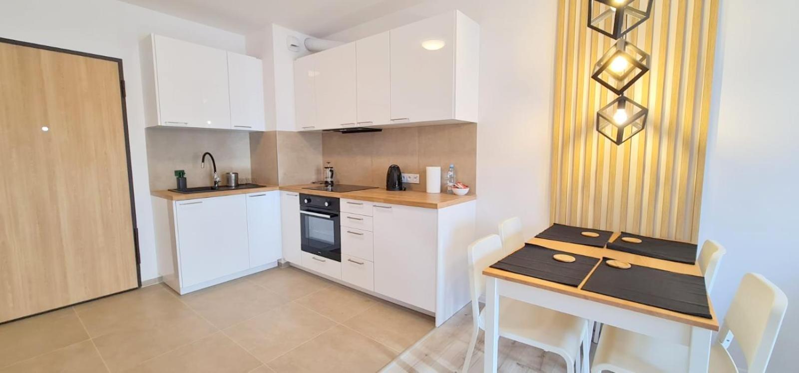 Rent40 Aura Old Town Lägenhet