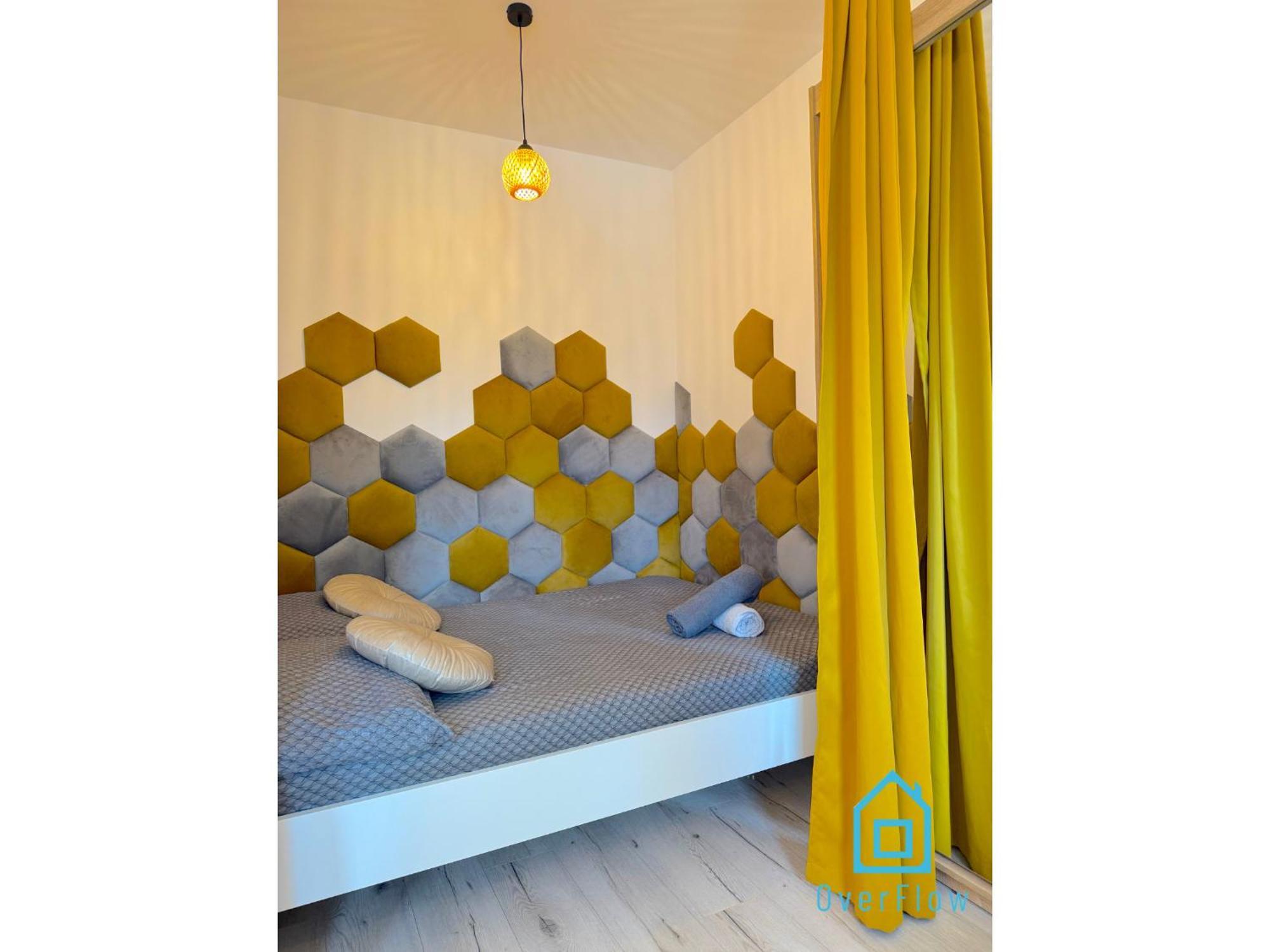 Apartament Honey Apartment- Cozy Retreat, 10 Minutes To Old Town Gdańsk
