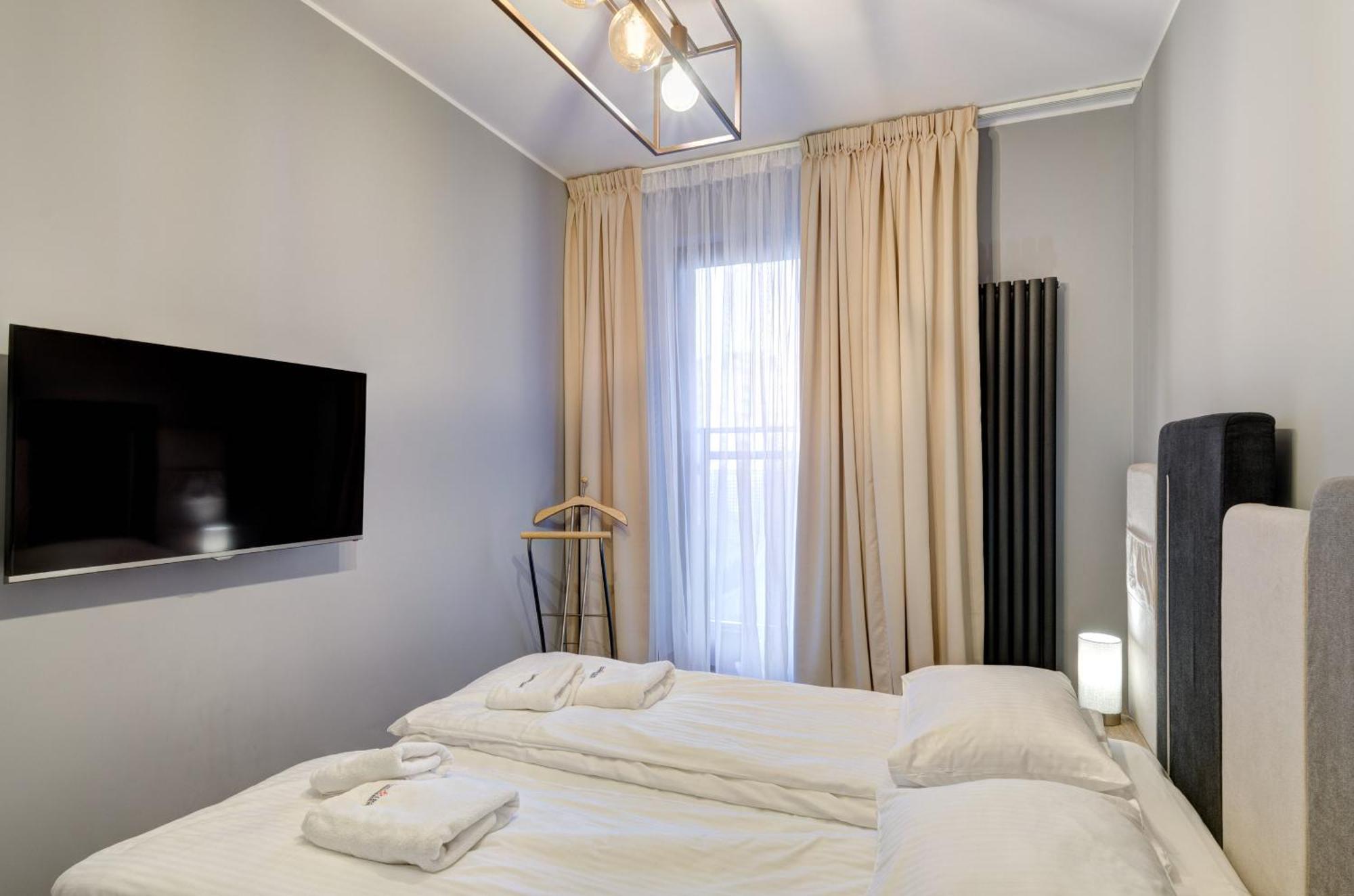 Elegant And Modern Dom & House In Leilighet *