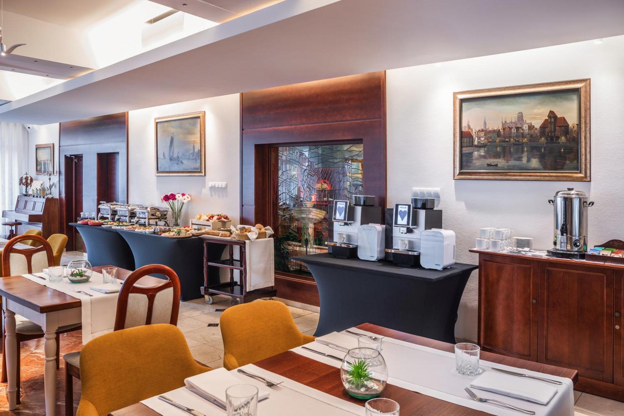 Bartan Seaside 3* Gdańsk