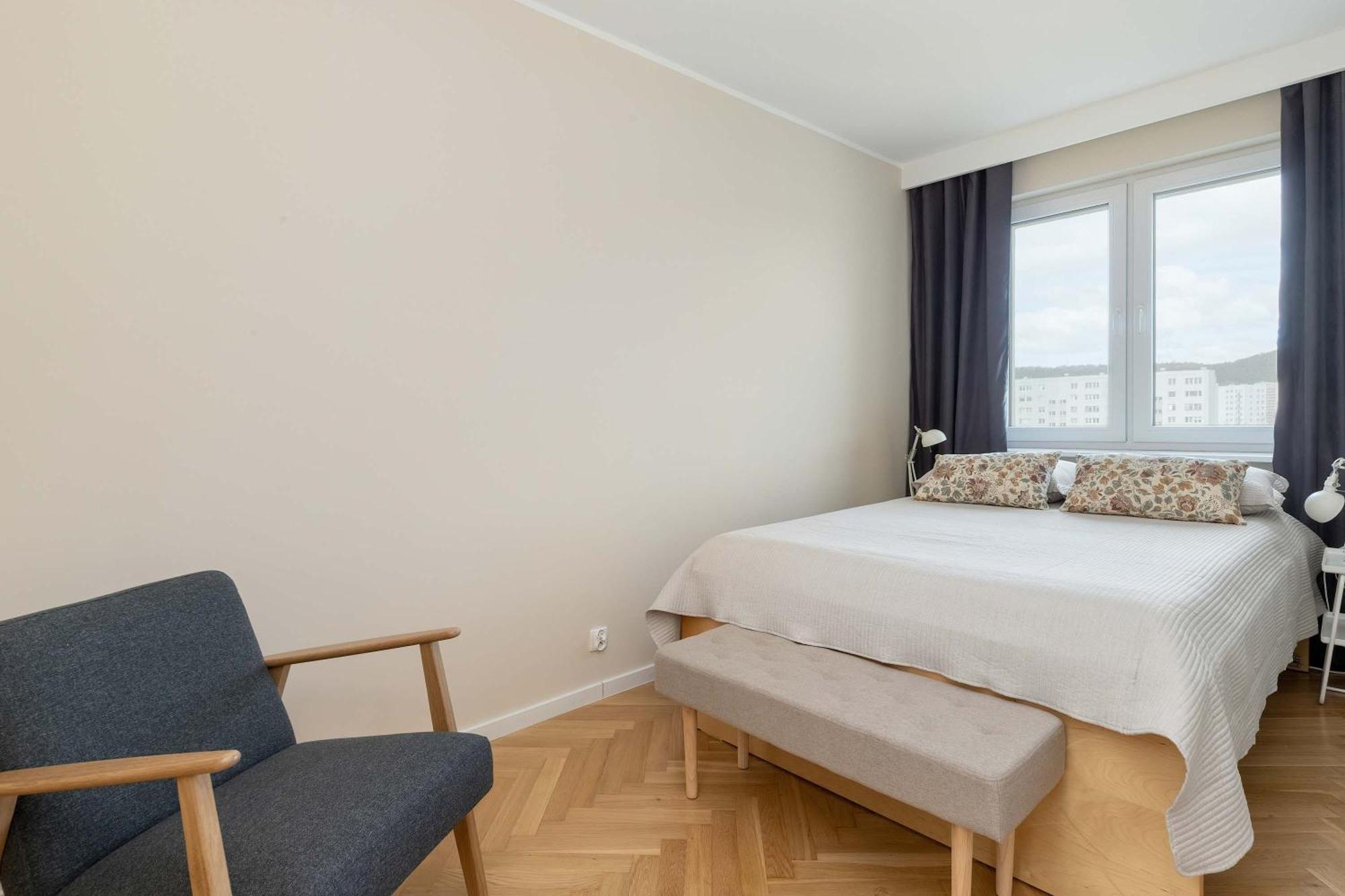 Family With 3 Bedrooms And Balcony By Renters Apartment Danzig