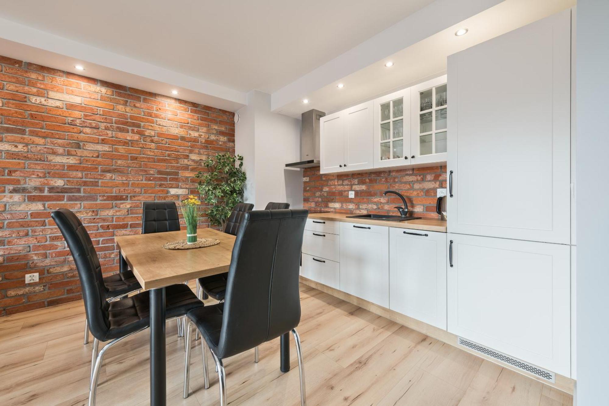 Waterlane Island - Riverview Pool, Spa, Gym & Parking By Downtown Gdańsk