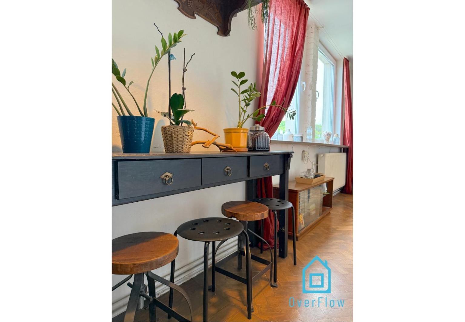 Homestay Old School - Charming Place, 15 Minutes To Old Town & Seaside