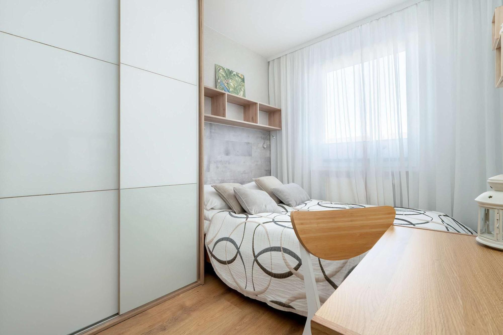 Spacious Two-bedroom With 2 Parking Spaces By Renters Apartment Gdansk