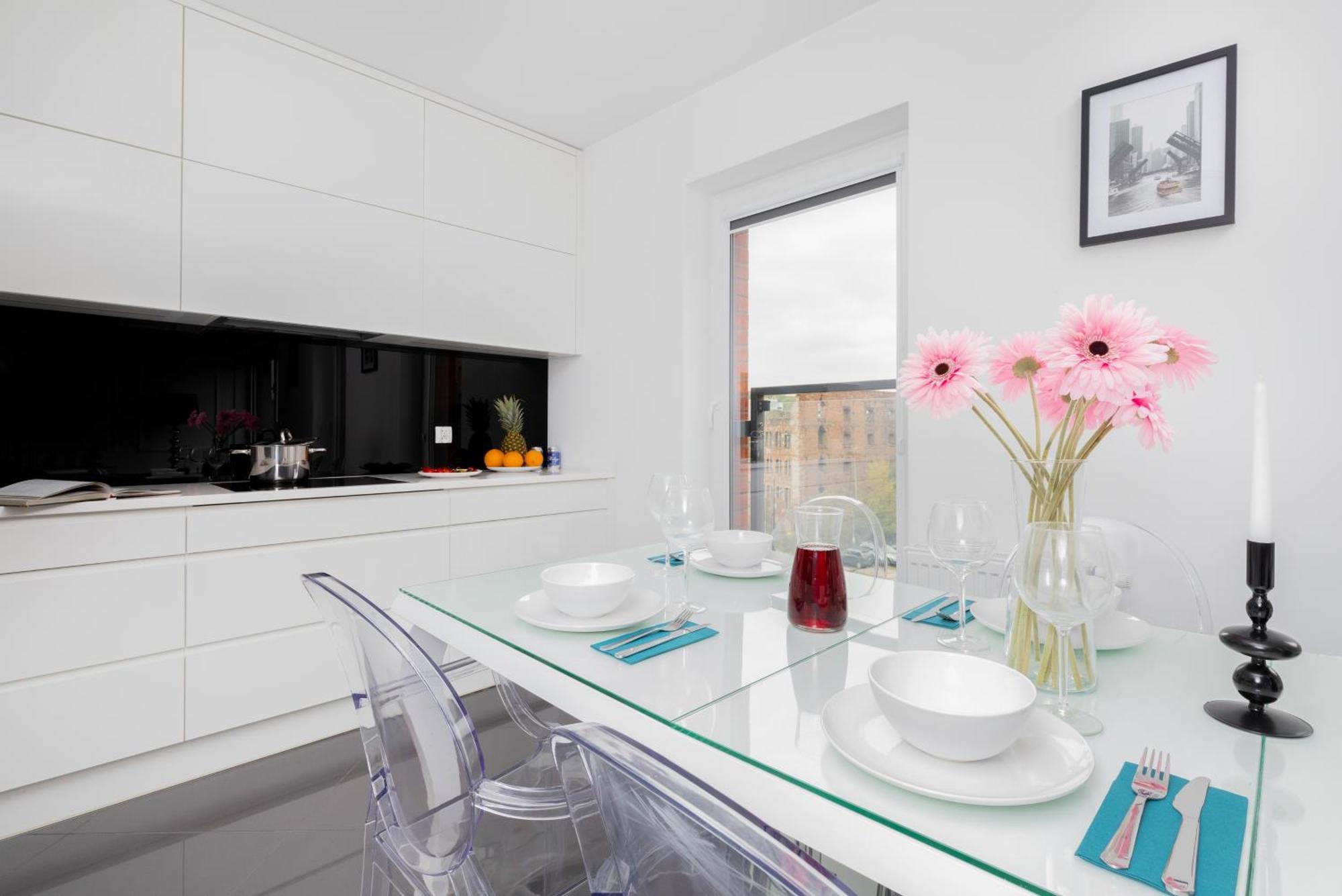 Flatbook Old Town - Stylish 2-bedroom With Parking * Danzig