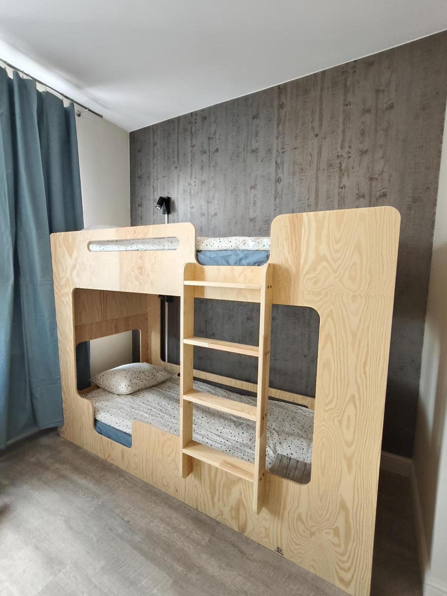 Dzien Dobry Hostel *