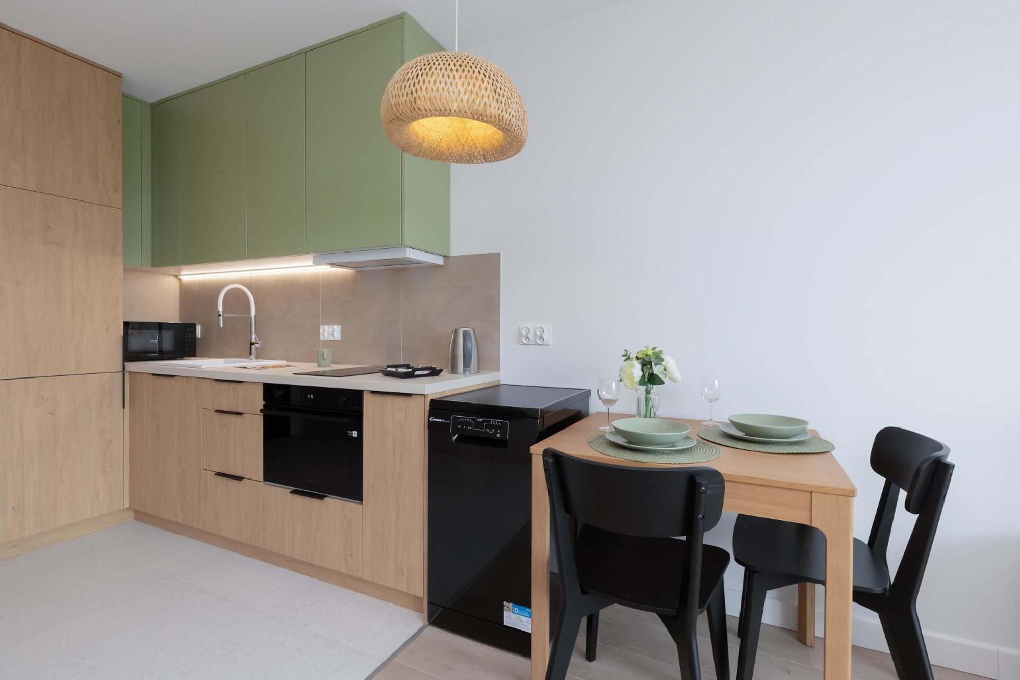 Bright Mostek In With Balcony 3city By Renters
