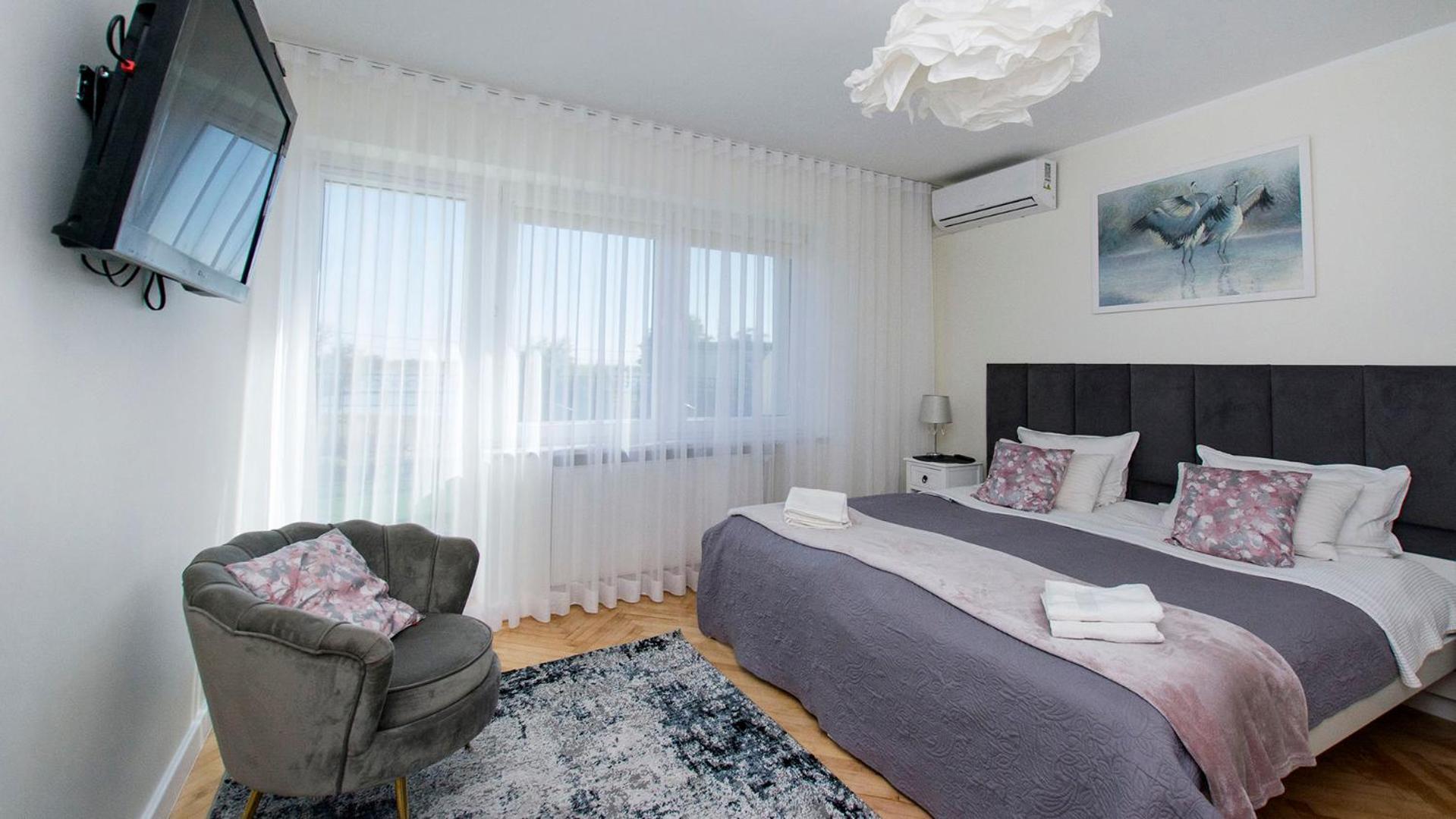 Dzika Plaza Homestay *