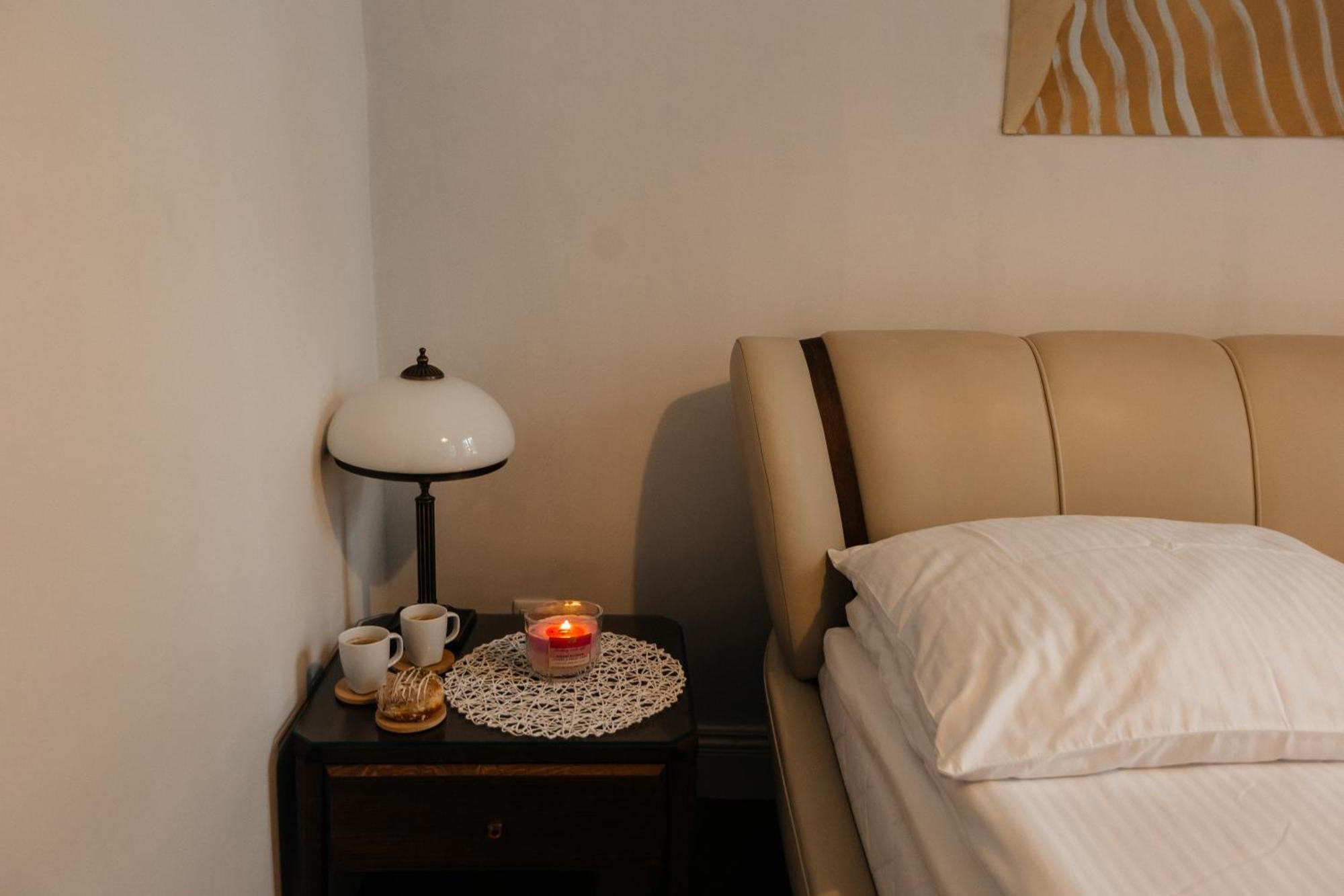 Maya's Flats & 31 - Z Dwiema Sypialniami Two Bedrooms Ogarna Str Old Town