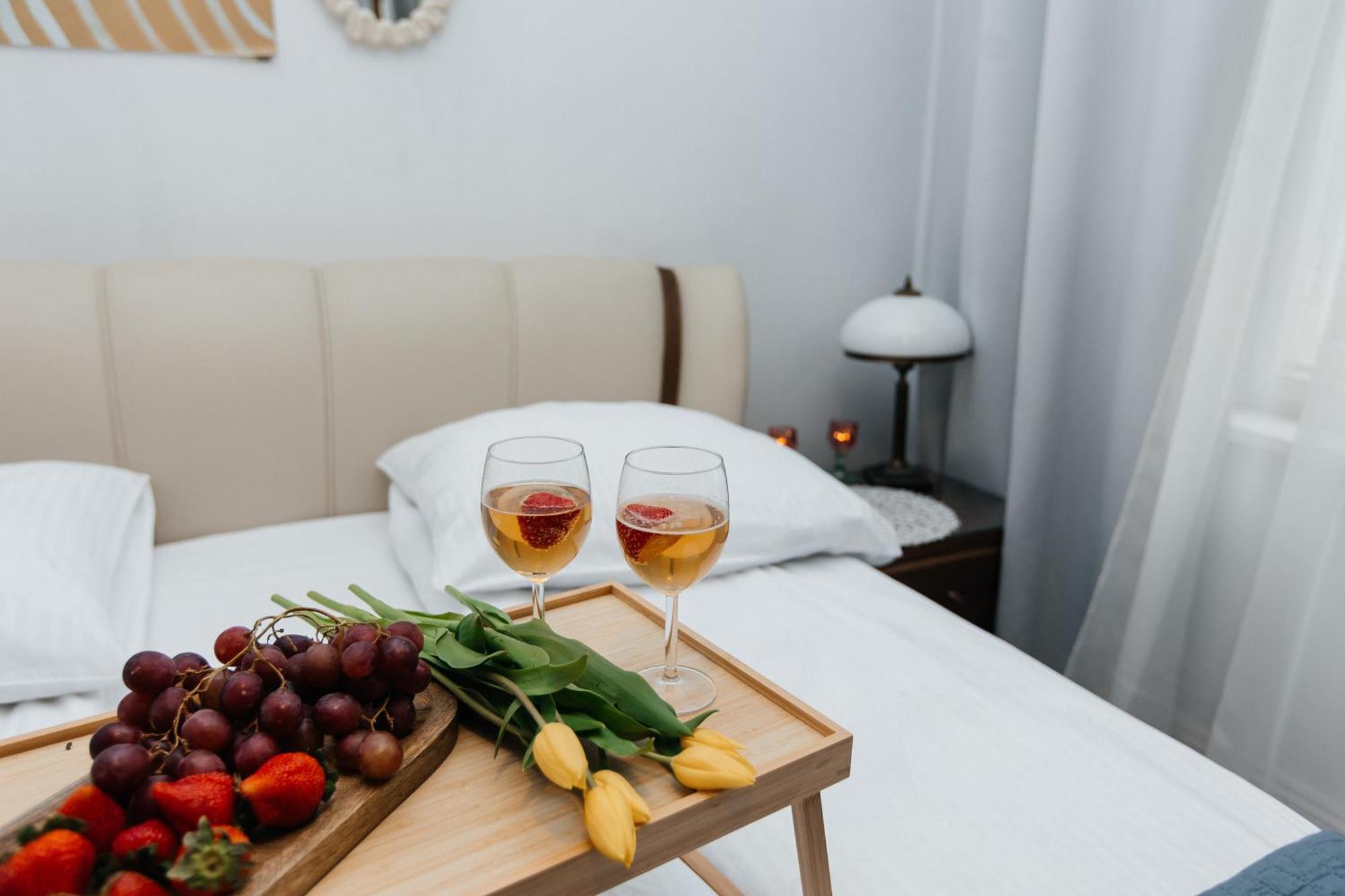 Maya's Flats & 31 - Z Dwiema Sypialniami Two Bedrooms Ogarna Str Old Town Căn hộ