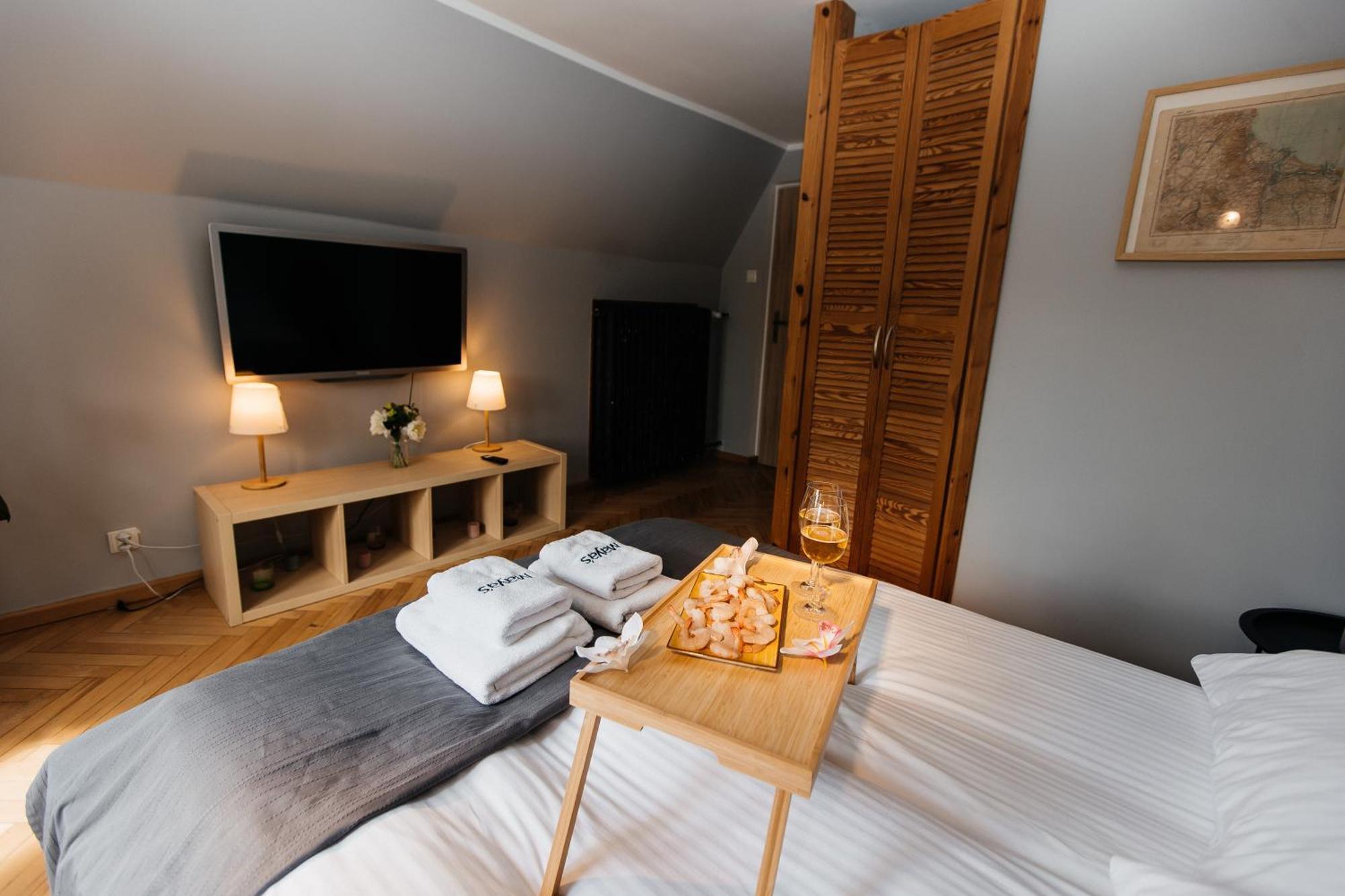 Apartament Maya's Flats & 23 Attic - Ogarna Old Town