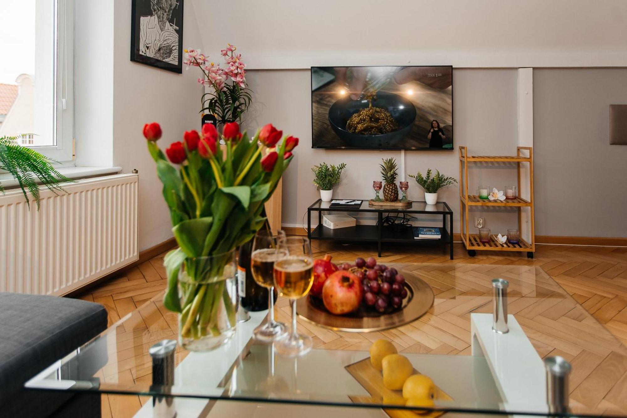 Apartament Maya's Flats & 23 Attic - Ogarna Old Town