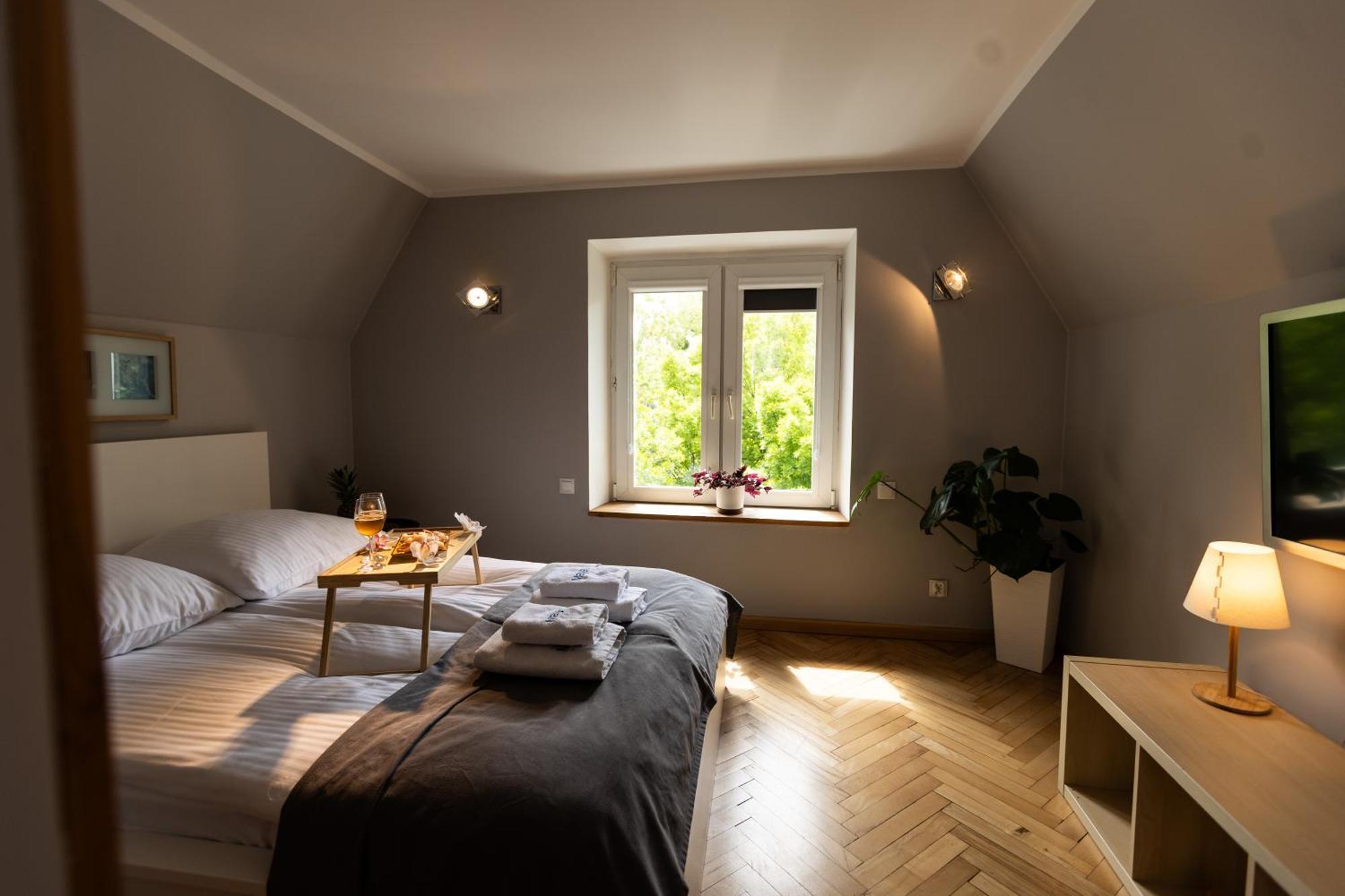 Maya's Flats & 23 Attic - Ogarna Old Town Gdansk