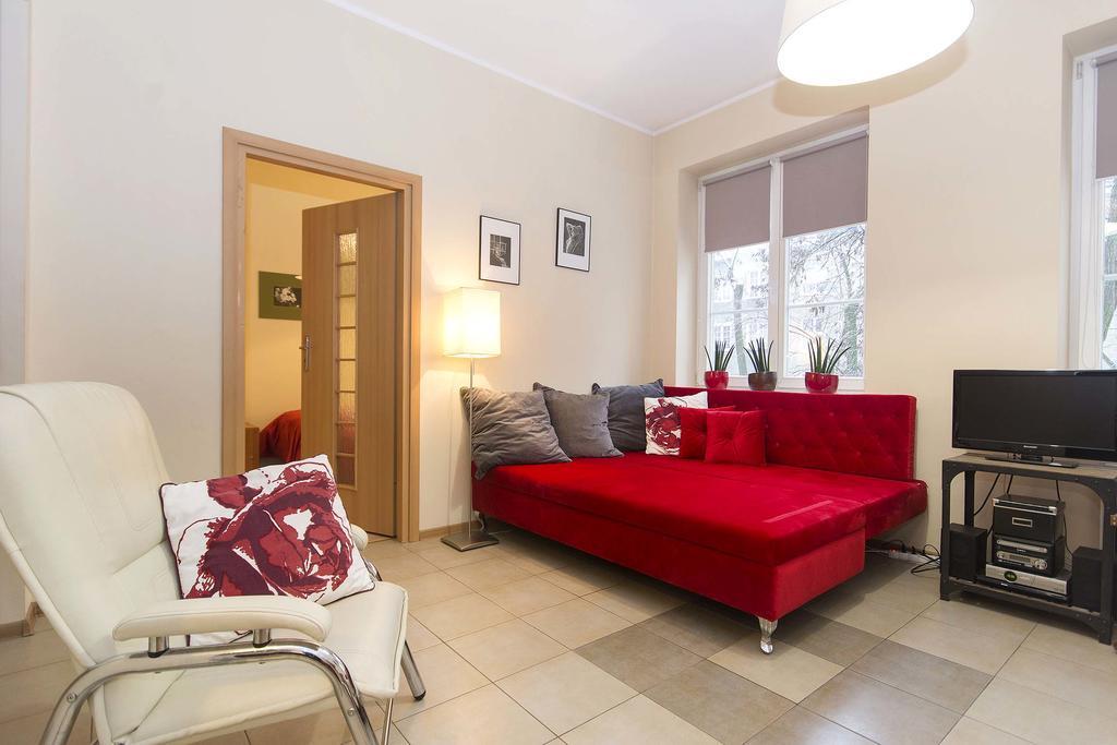 White Lions - Old Town Apartment *