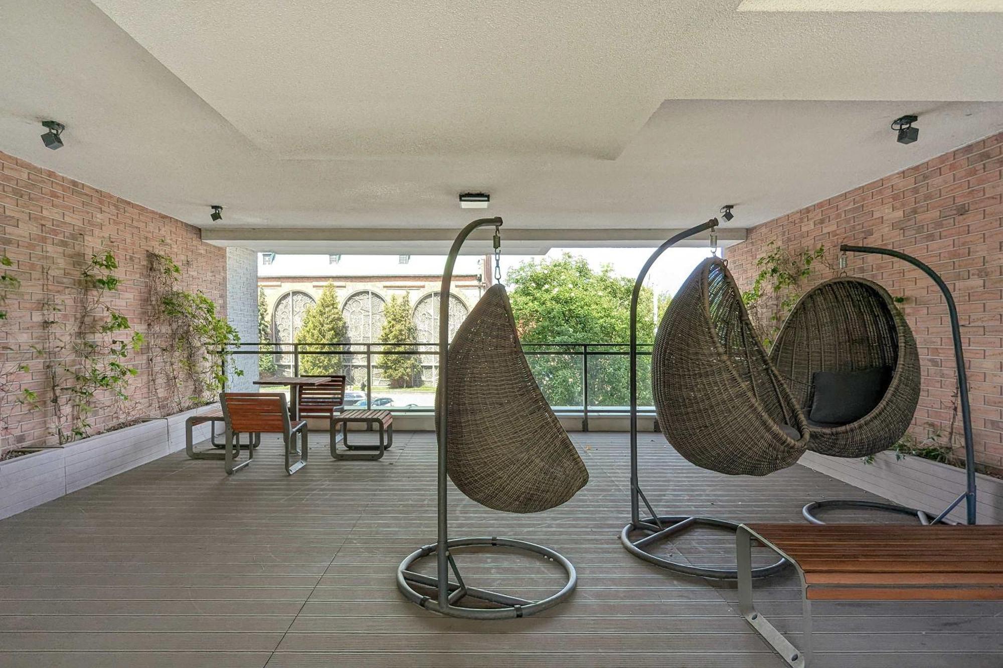 Exclusive With Parking, Air Conditioning And A Rooftop Terrace In The Centre Of By Renters Prestige Huoneisto *