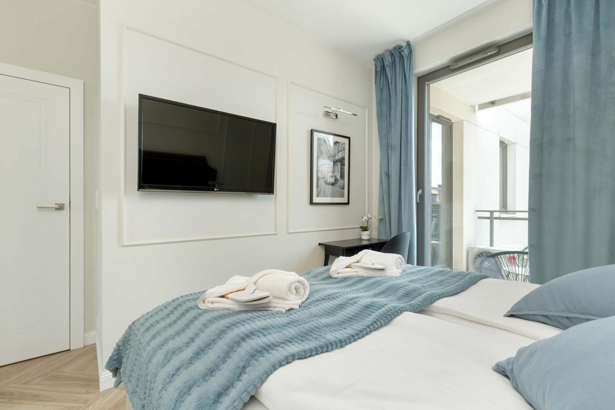 Huoneisto Exclusive With Parking, Air Conditioning And A Rooftop Terrace In The Centre Of By Renters Prestige Gdańsk