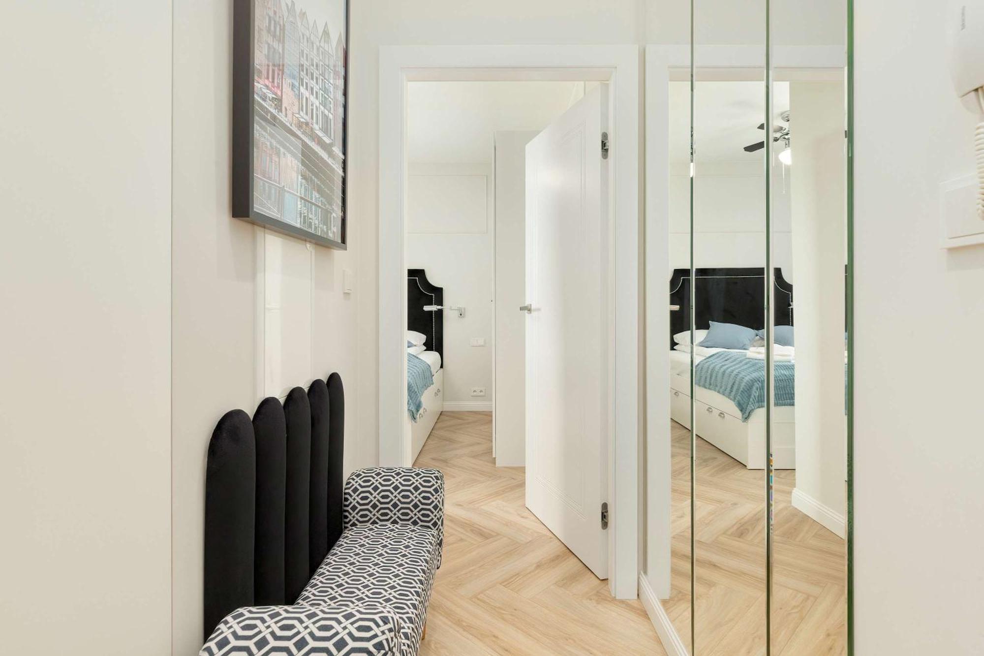 Exclusive With Parking, Air Conditioning And A Rooftop Terrace In The Centre Of By Renters Prestige * Gdańsk